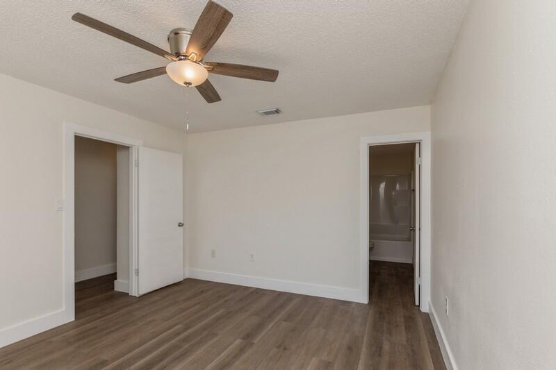 HIDDEN TRAILS PH 1 - Residential