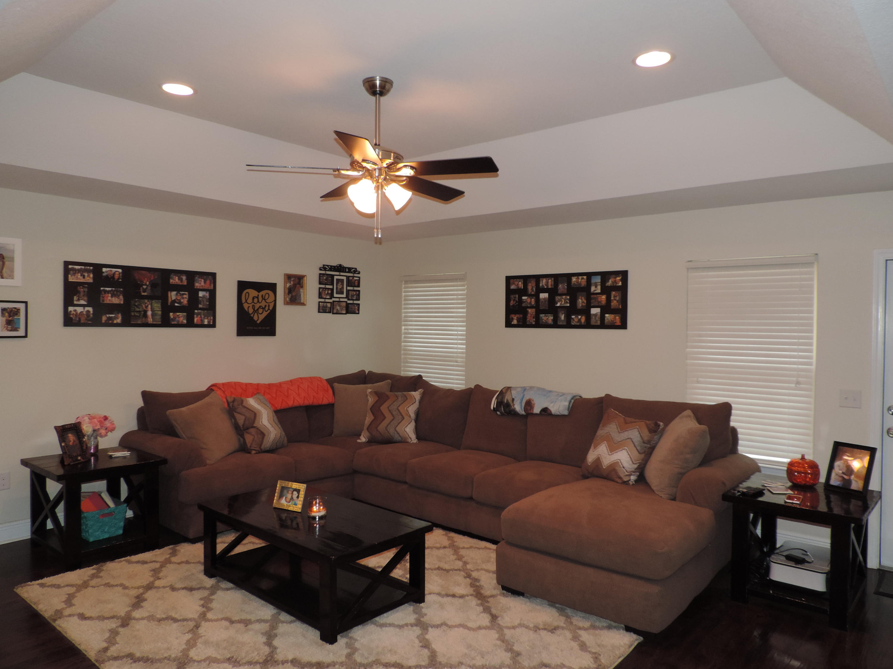 CRESTVIEW MANOR - Residential