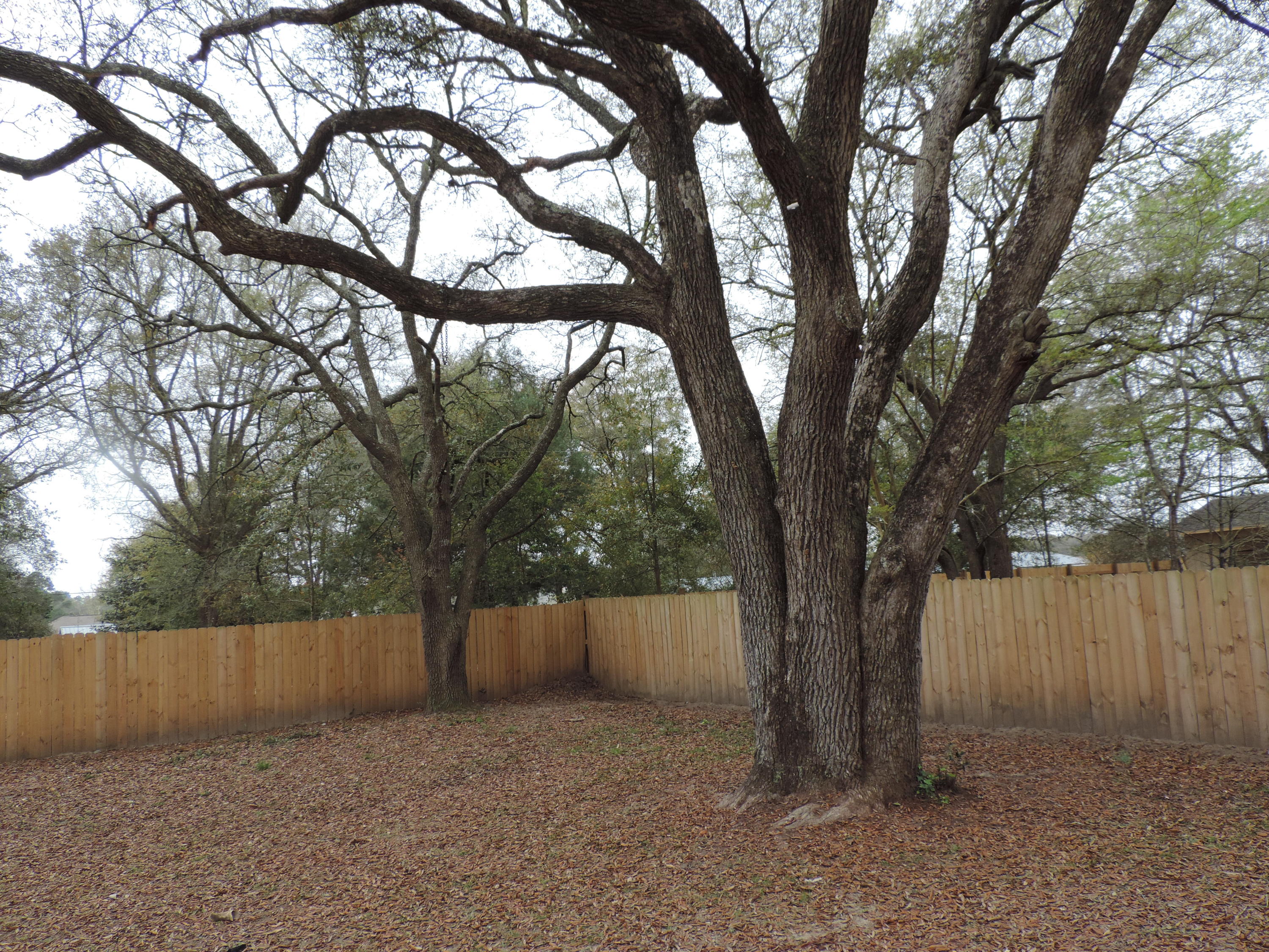 CRESTVIEW MANOR - Residential