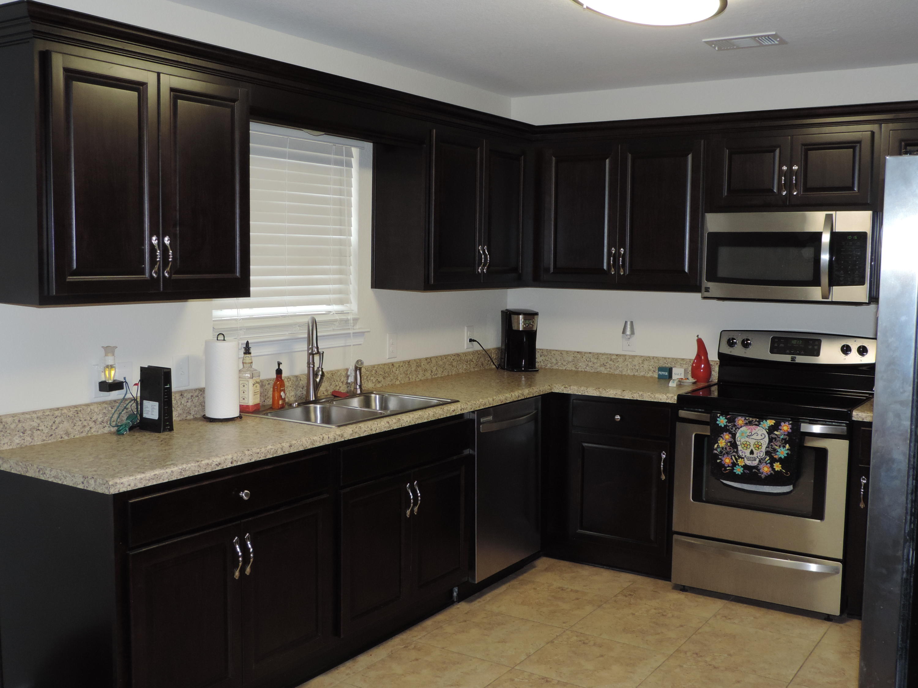 CRESTVIEW MANOR - Residential