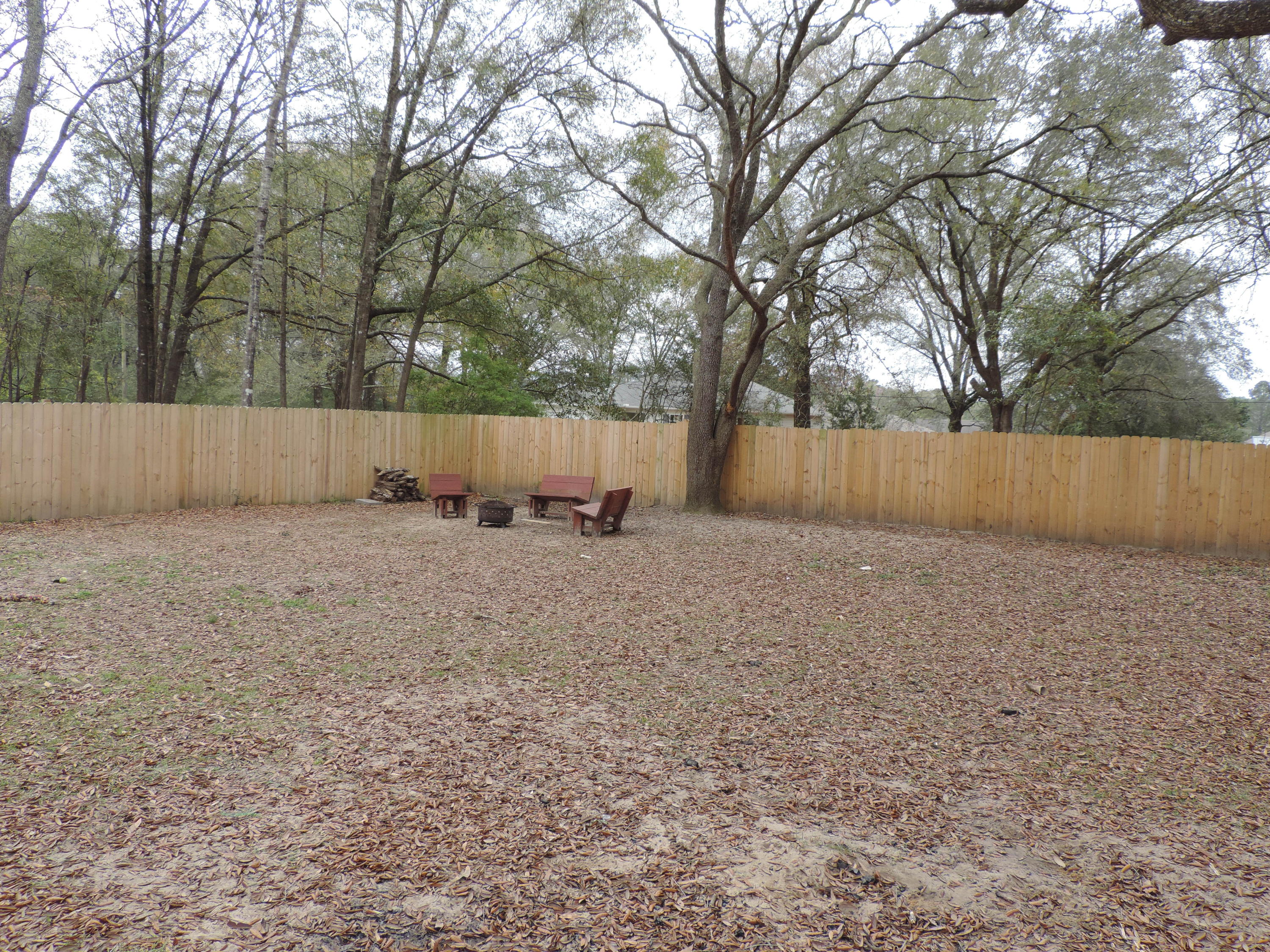 CRESTVIEW MANOR - Residential