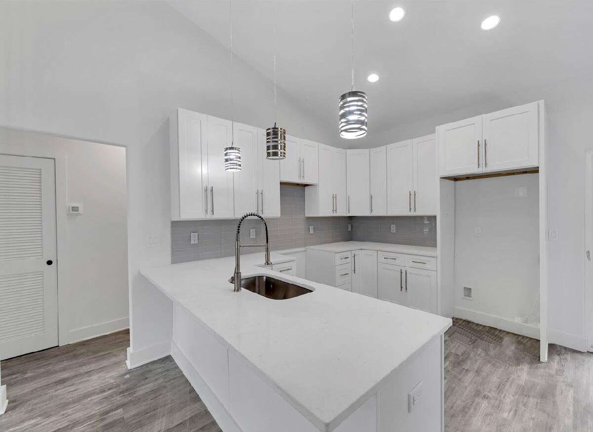 OAKWOOD HILLS UNIT 3 - Residential