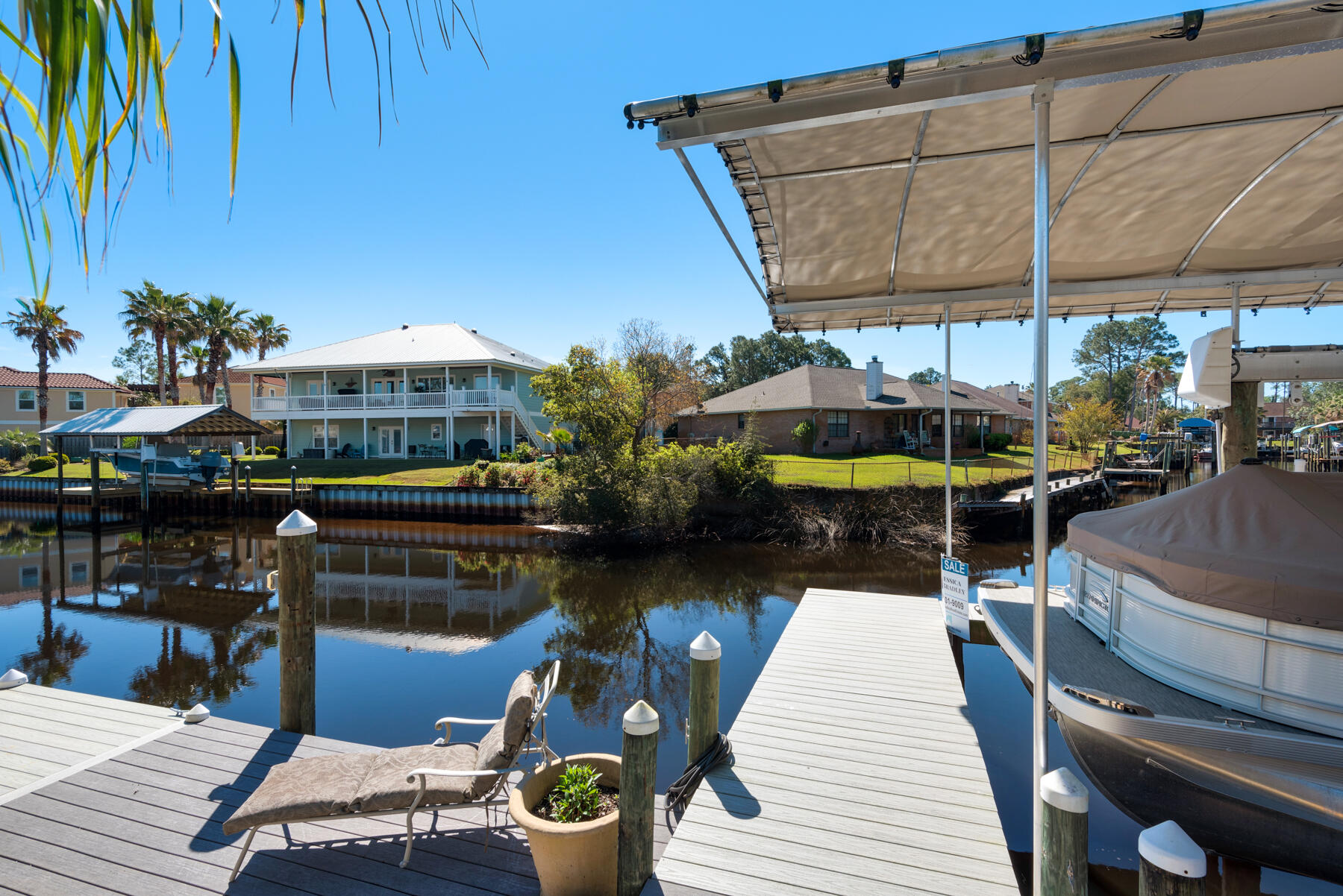 POLYNESIAN ISLANDS - Residential