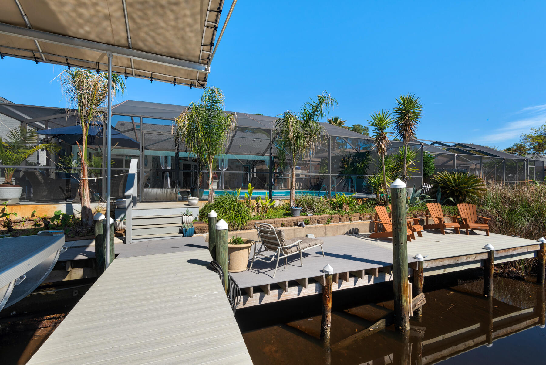 POLYNESIAN ISLANDS - Residential