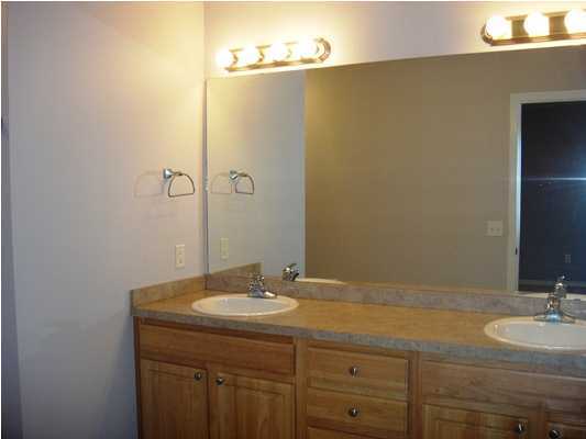 HOLLEY SHORES 1ST ADDN - Residential Lease