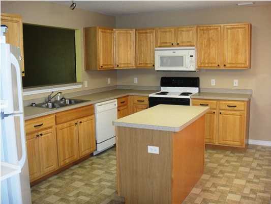 HOLLEY SHORES 1ST ADDN - Residential Lease