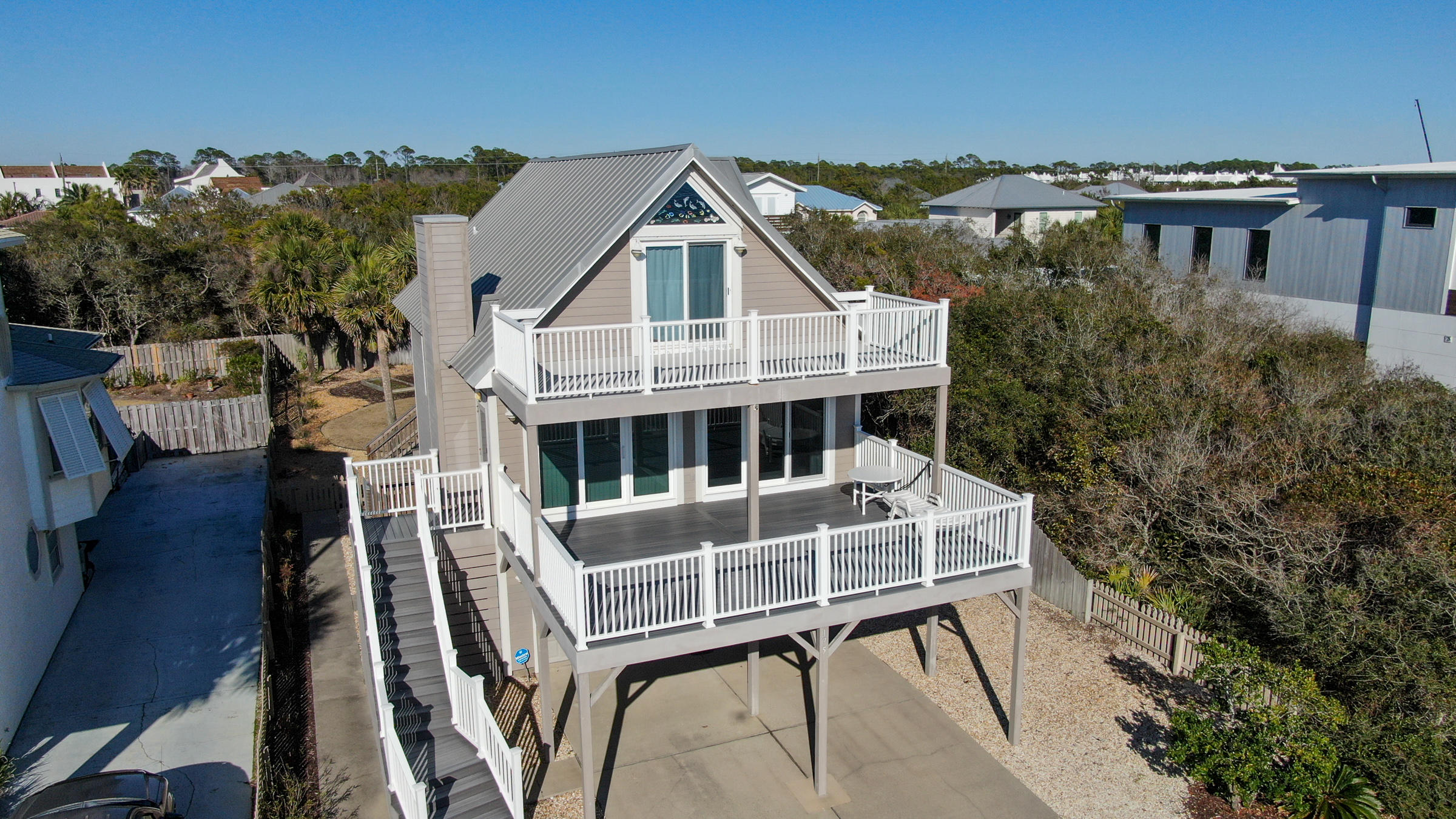 Sand Cliffs On The Gulf - Residential