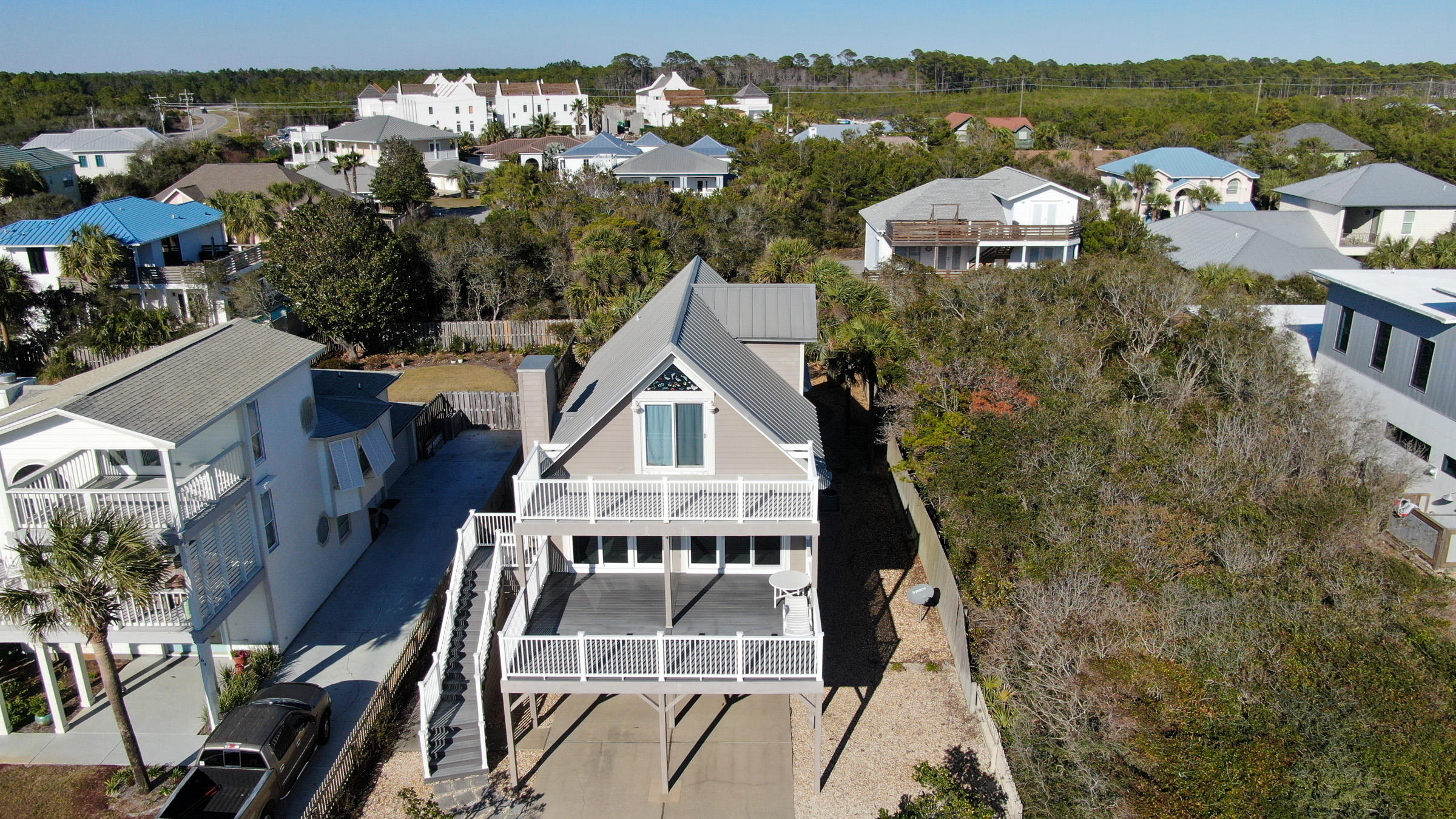 Sand Cliffs On The Gulf - Residential