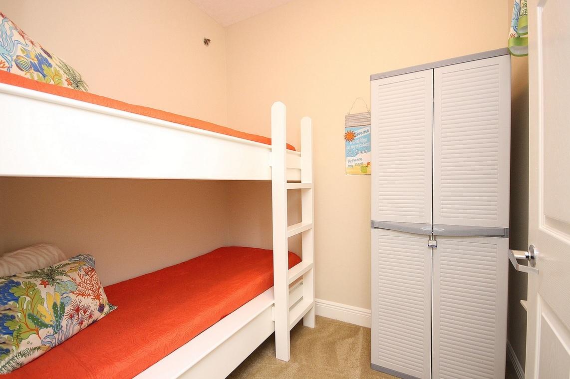 ARIEL DUNES I - Residential