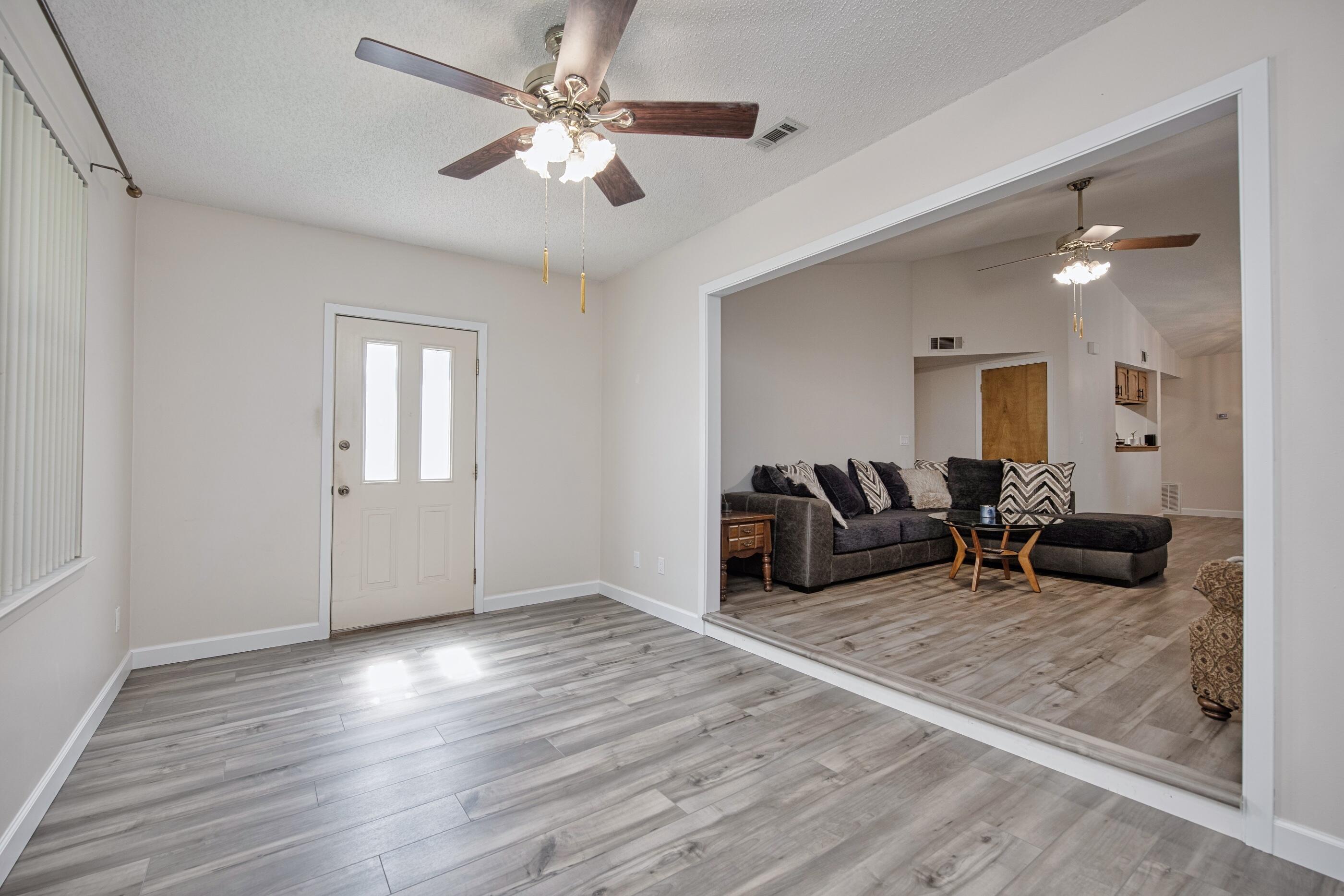 CEDAR RIDGE - Residential