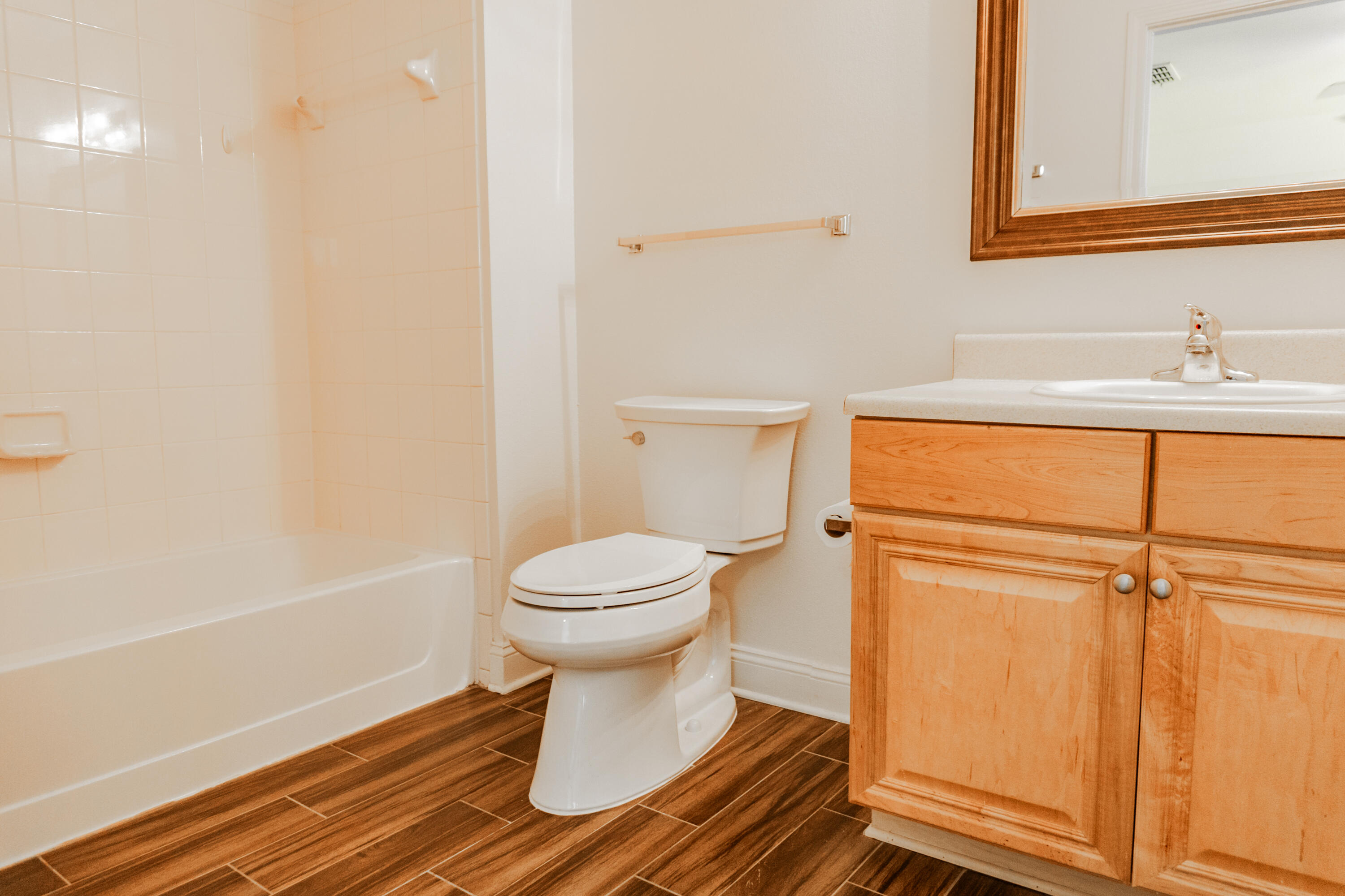 EAGLES LANDING S/D - Residential Lease