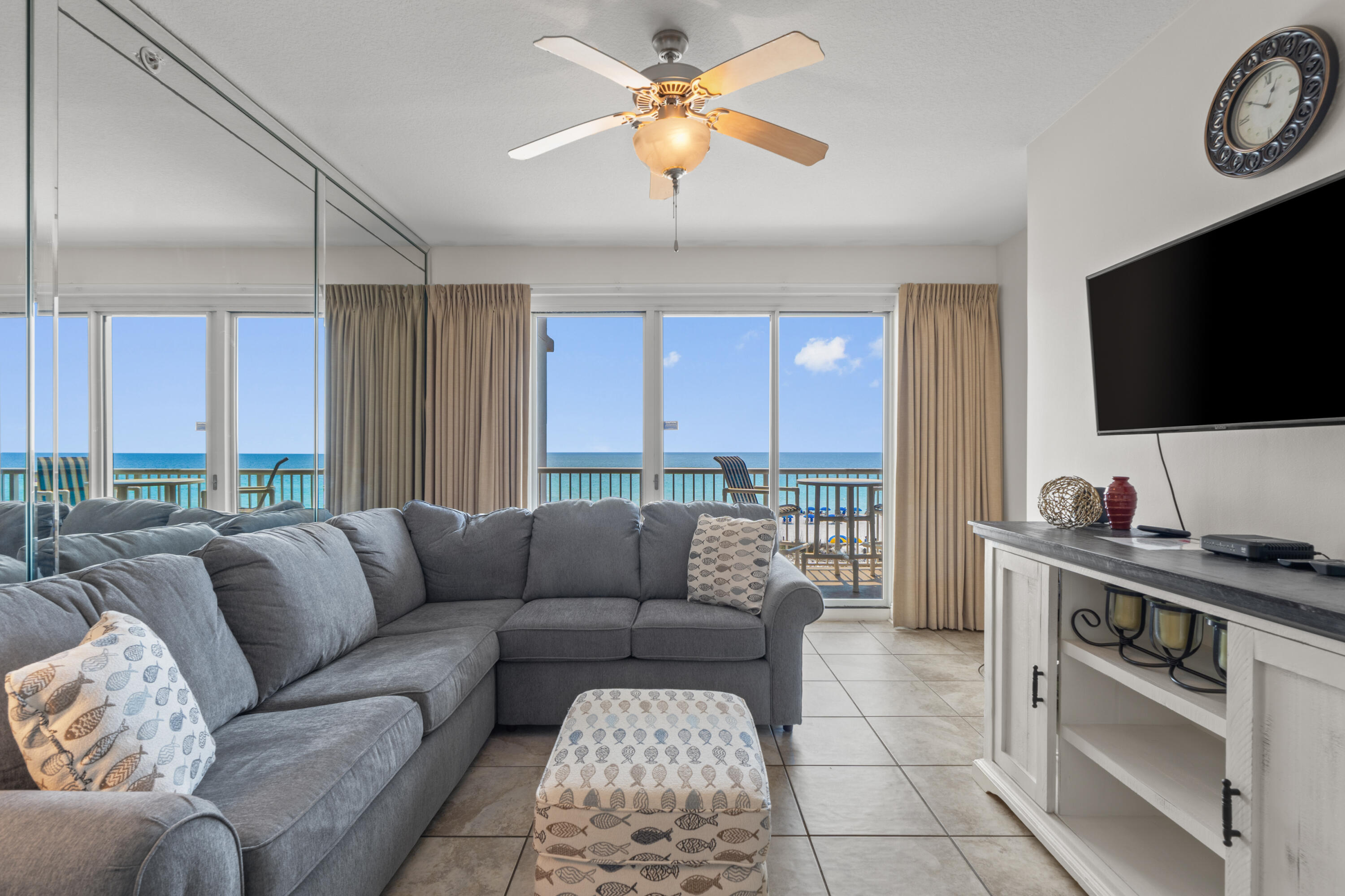 SUMMER PLACE - Residential