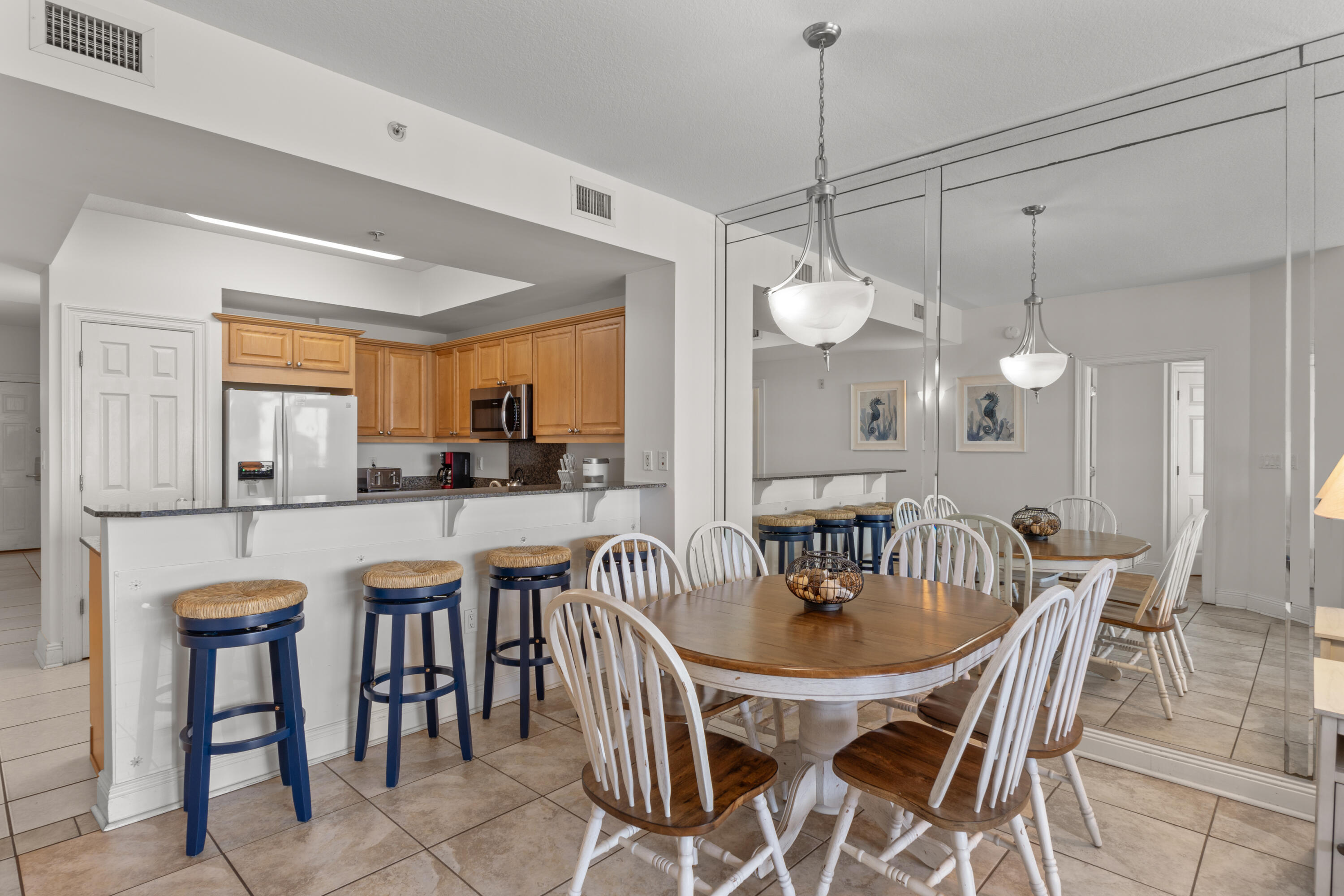 SUMMER PLACE - Residential