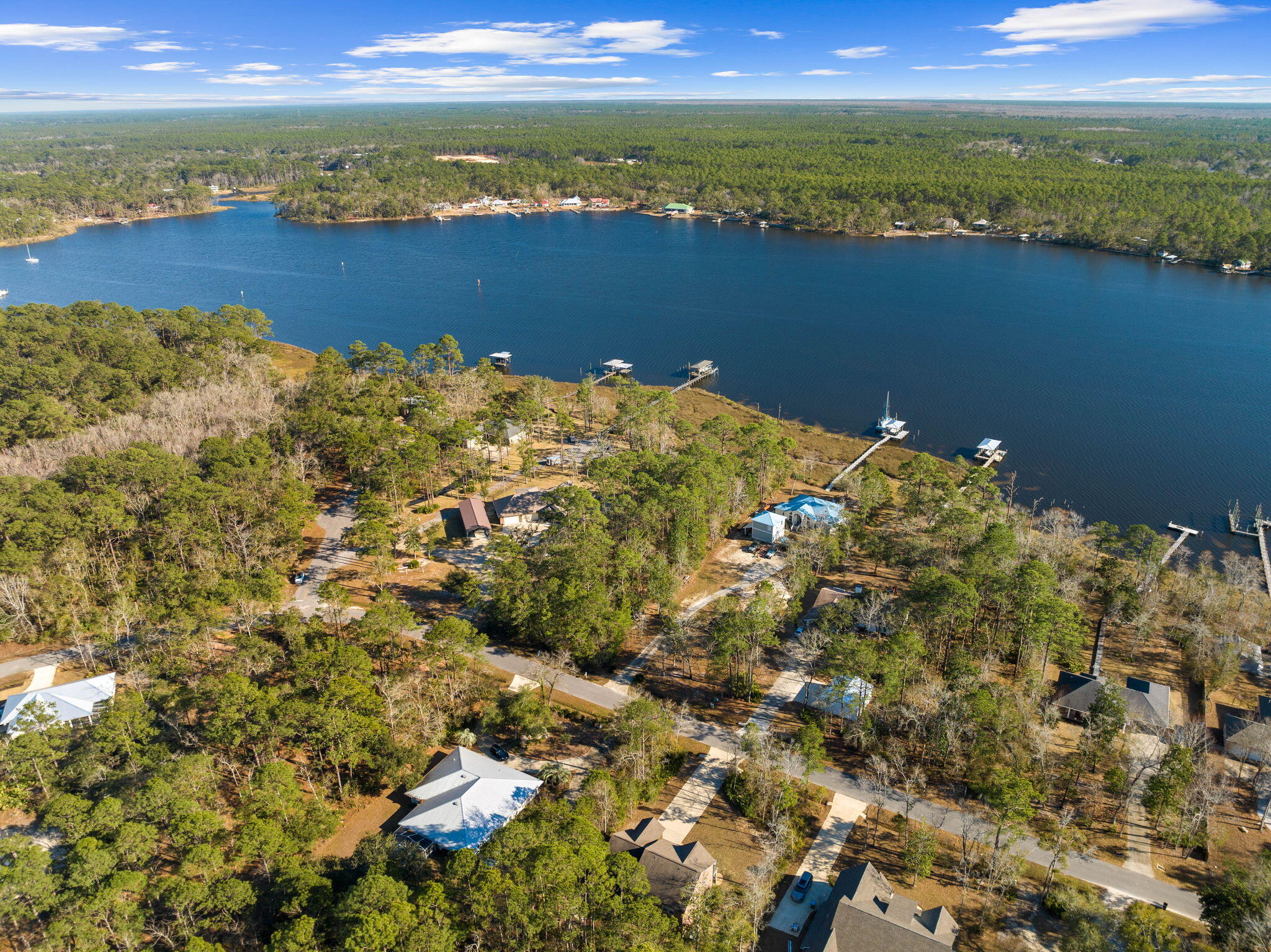 LAGRANGE SHORES - Land