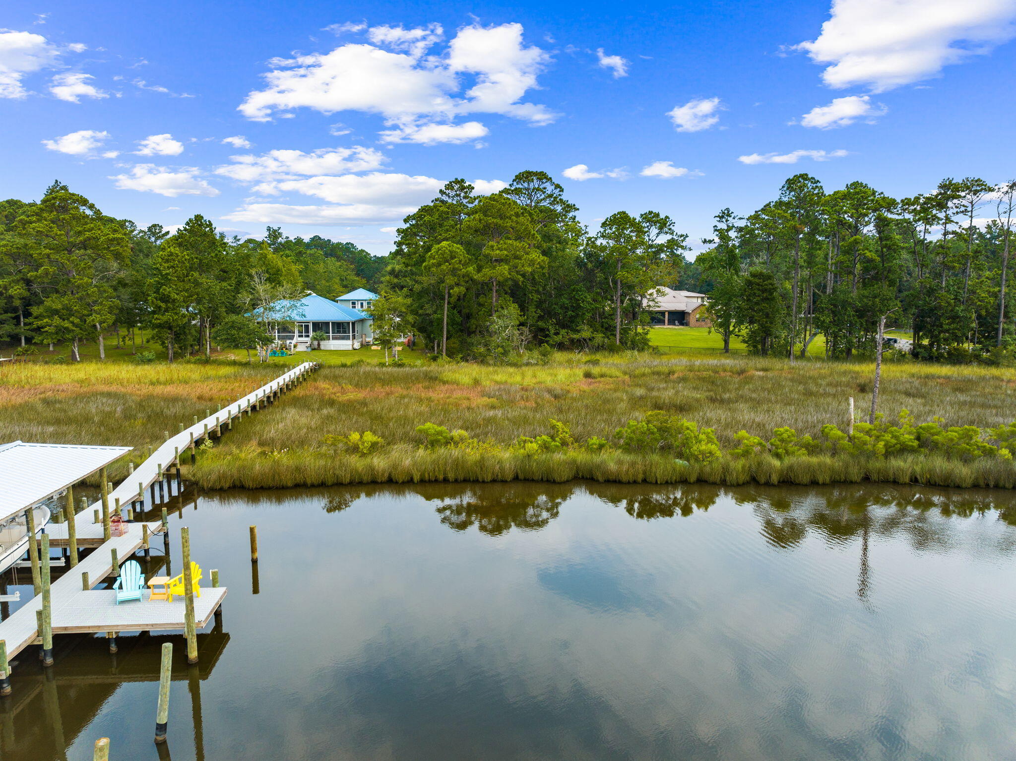 LAGRANGE SHORES - Land