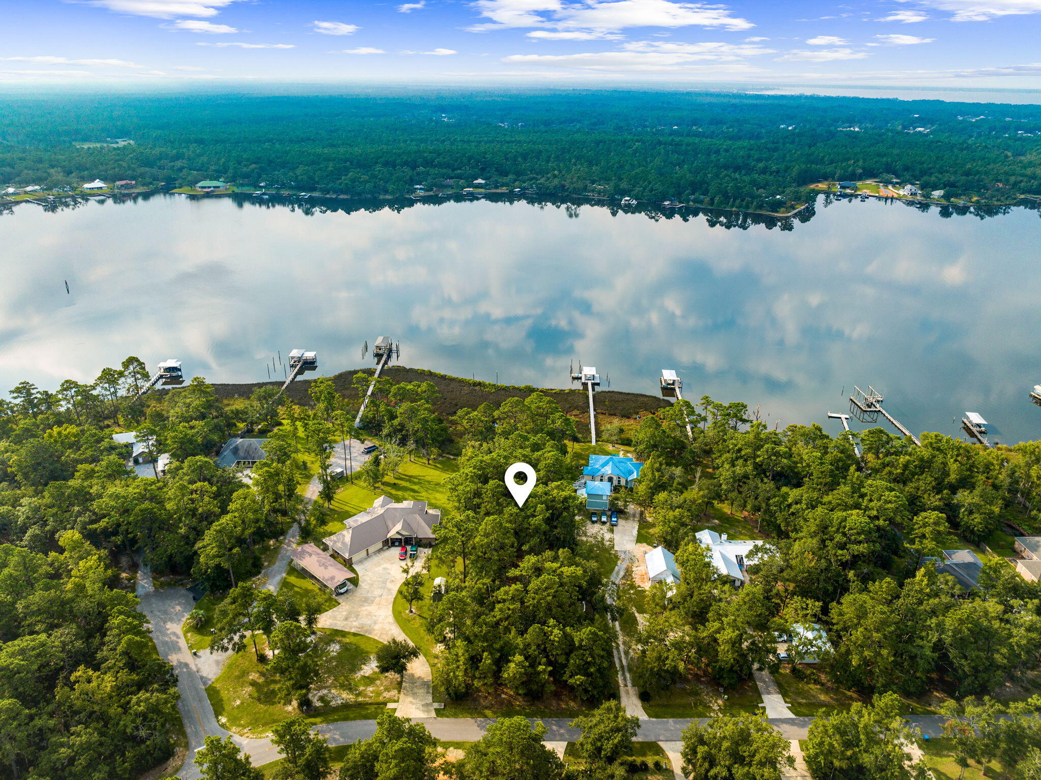 LAGRANGE SHORES - Land