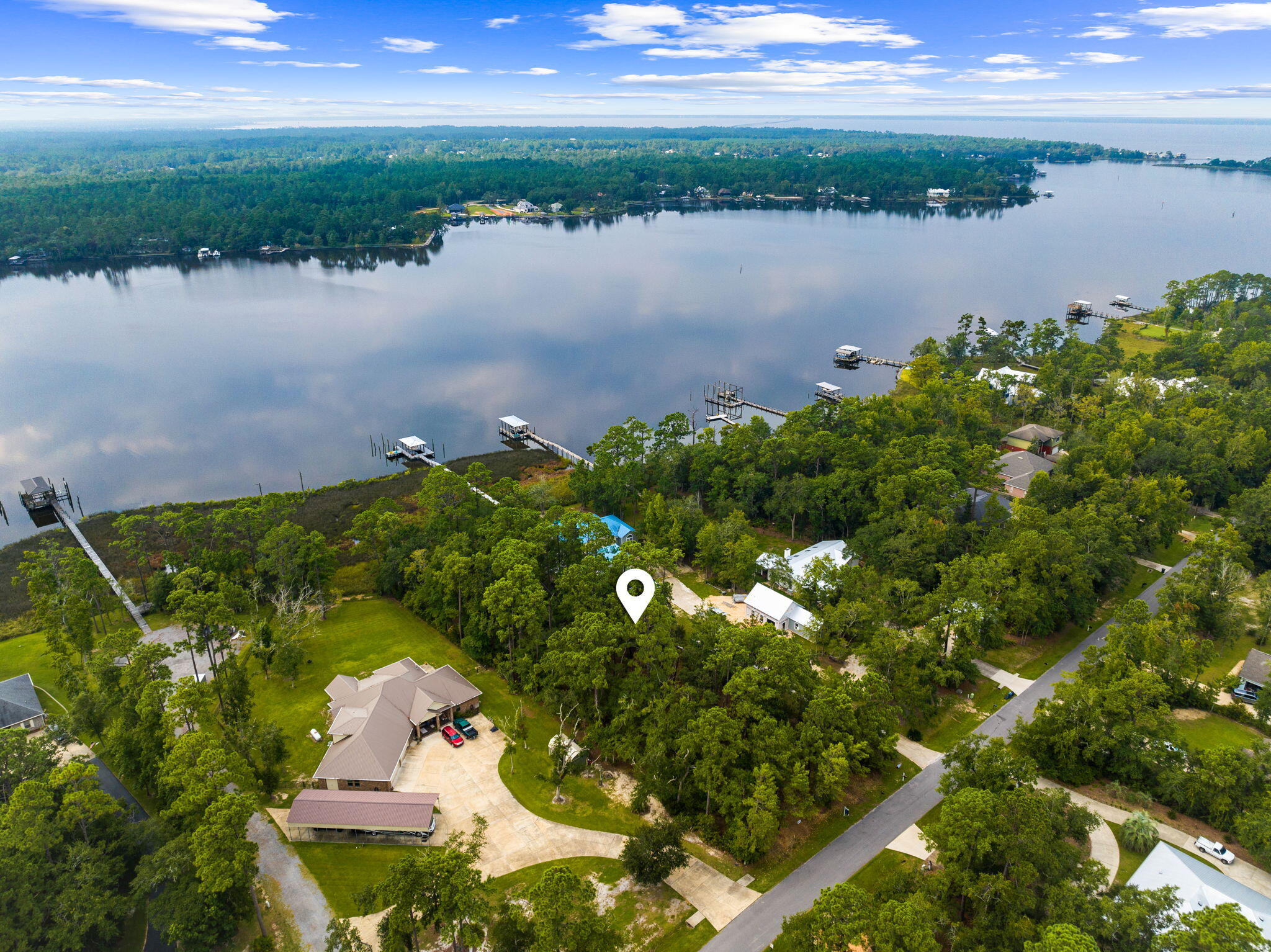 LAGRANGE SHORES - Land