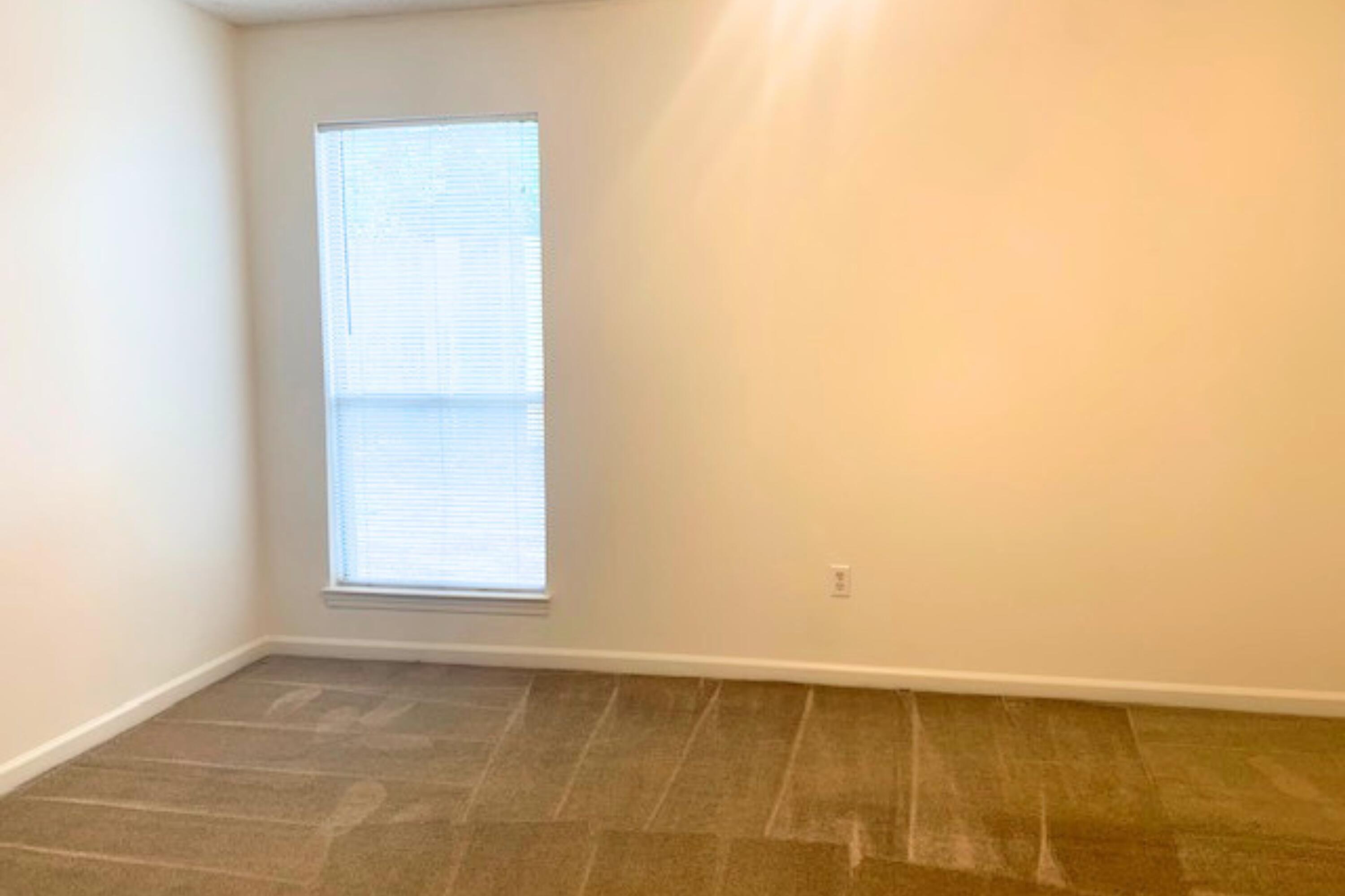 FOREST COVE - Residential Lease