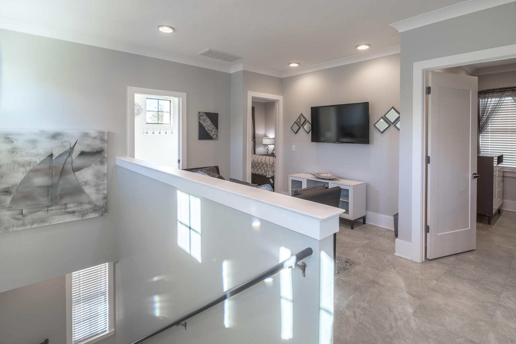 Villa Lago - Residential