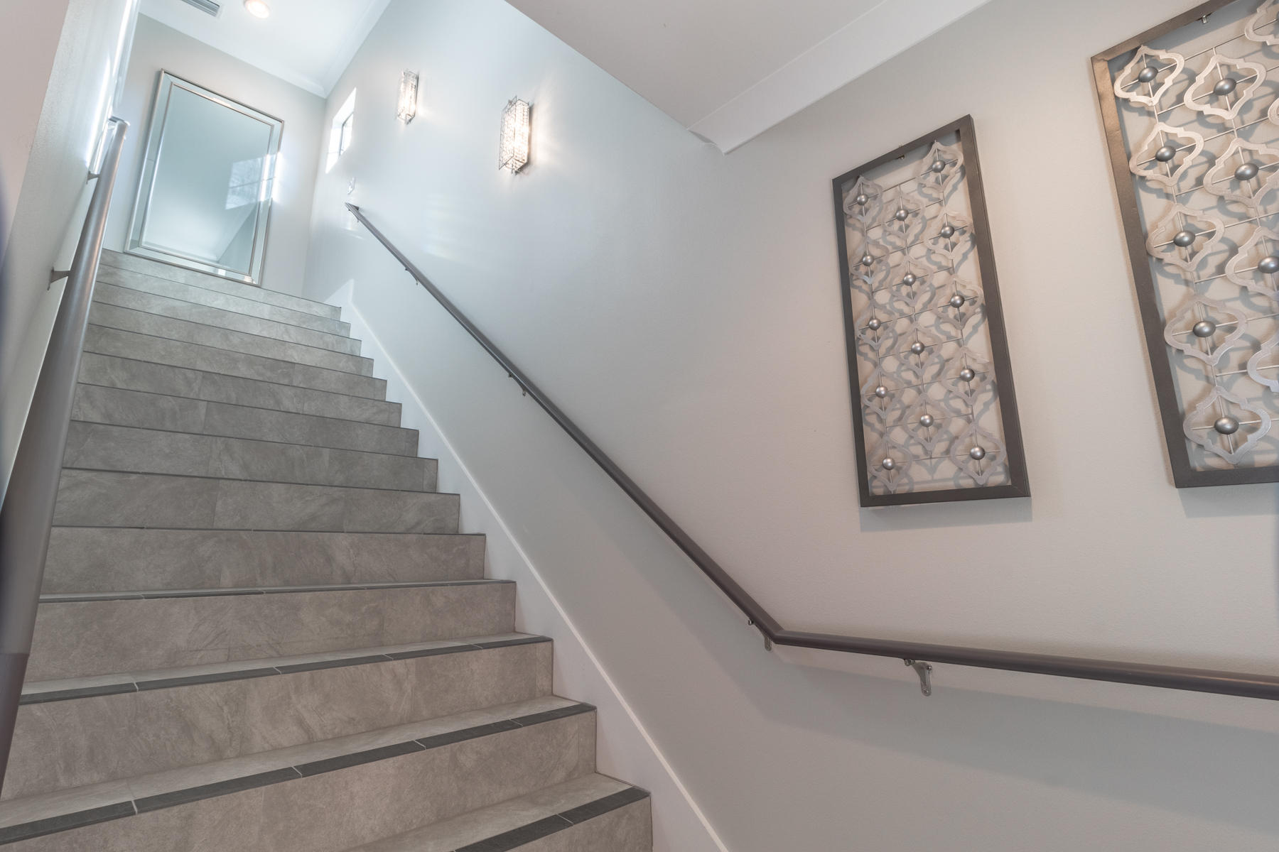 Villa Lago - Residential