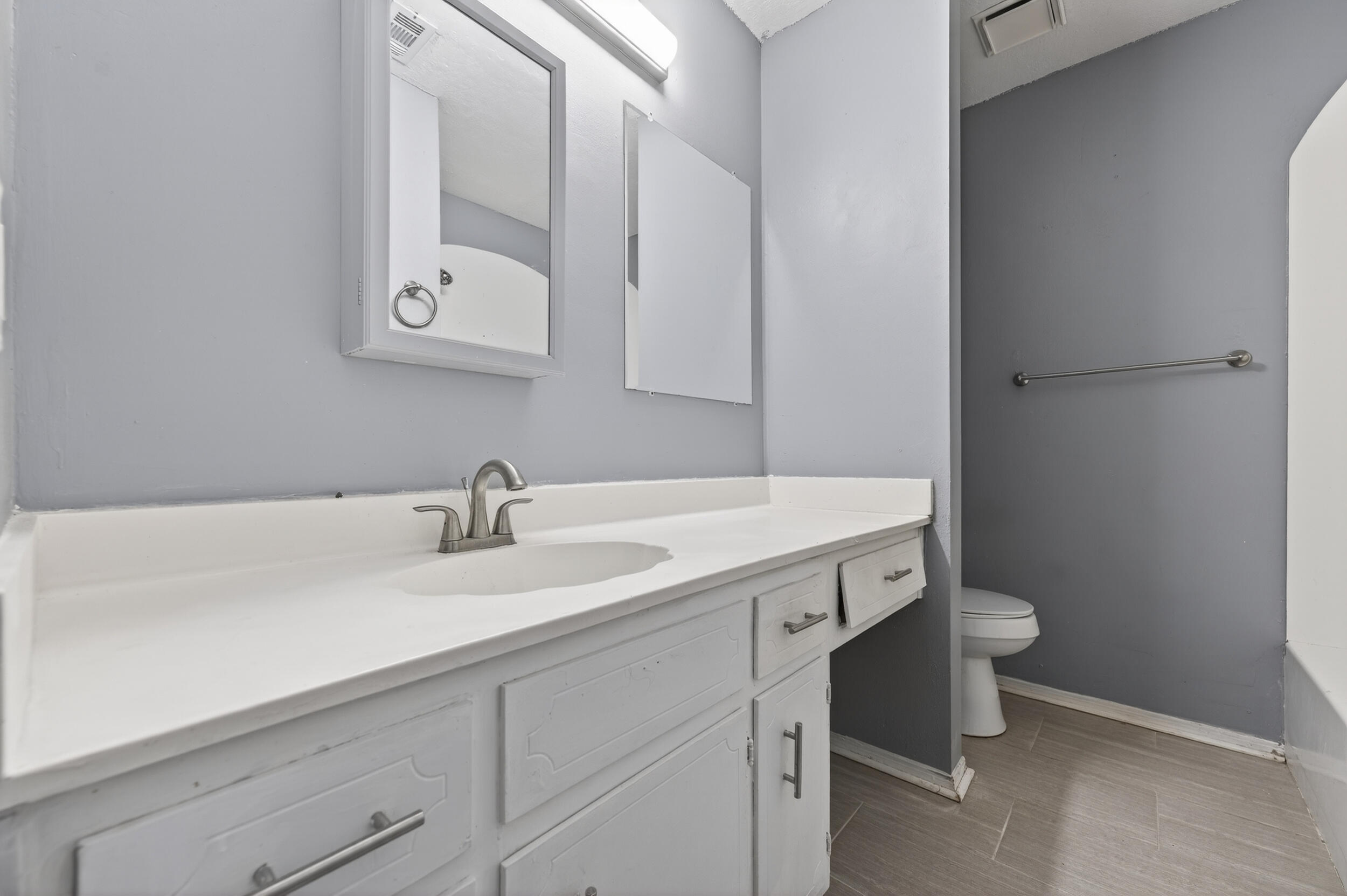 LA CHATEAU - Residential