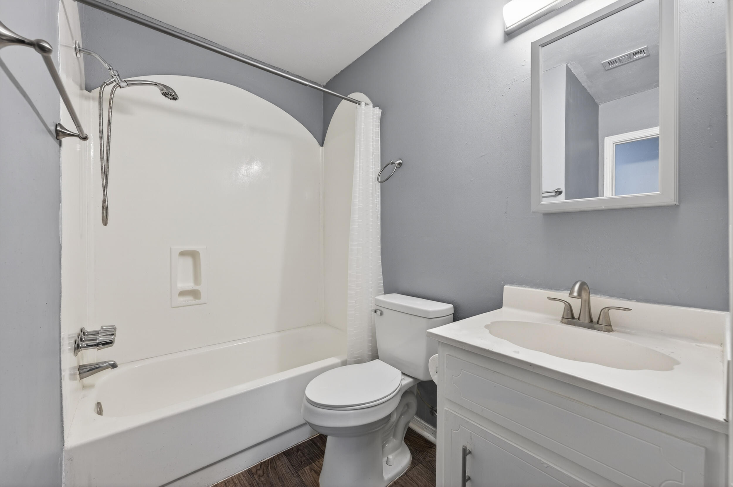 LA CHATEAU - Residential