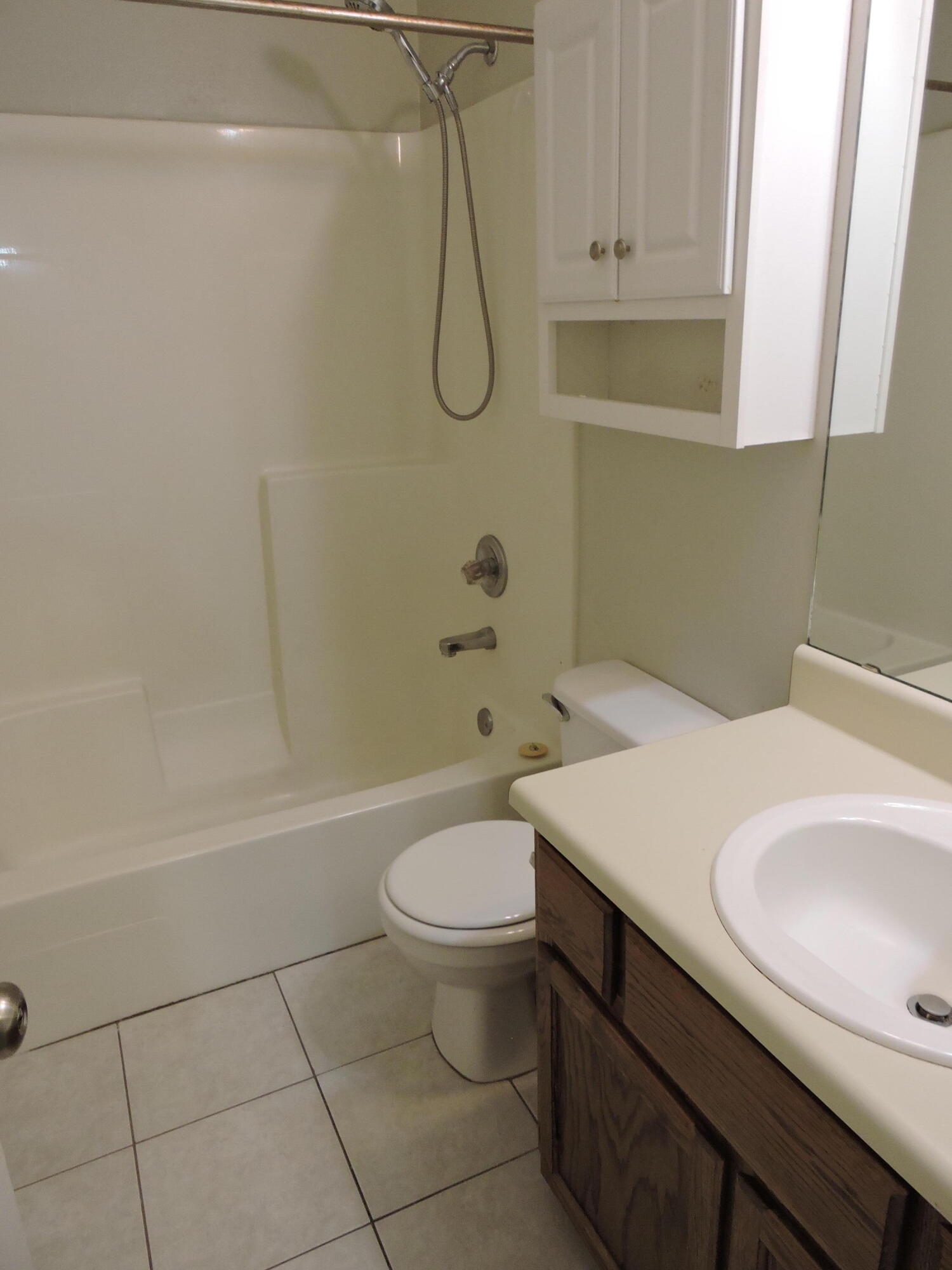 VALLEY T/H - Residential Lease