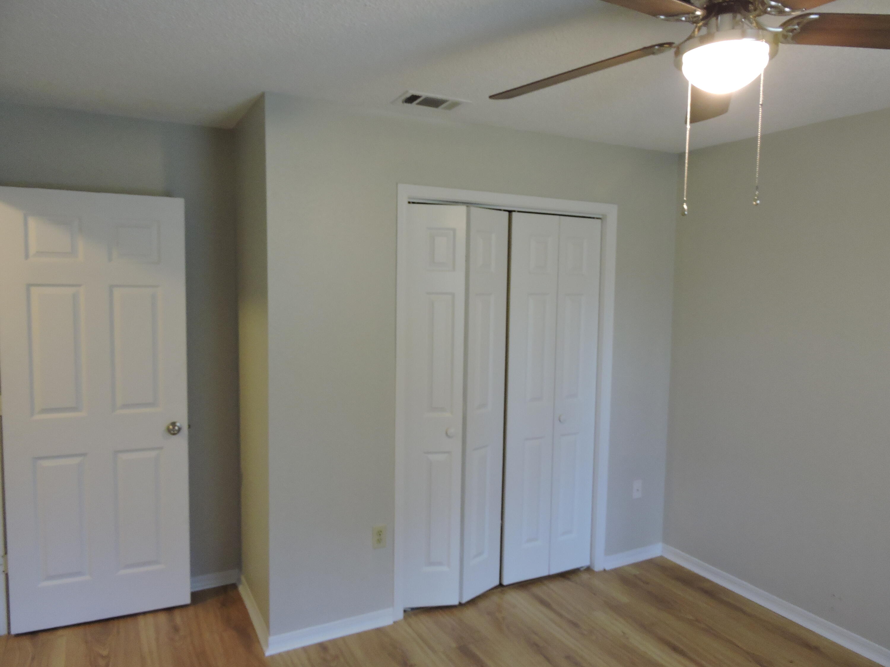 VALLEY T/H - Residential Lease