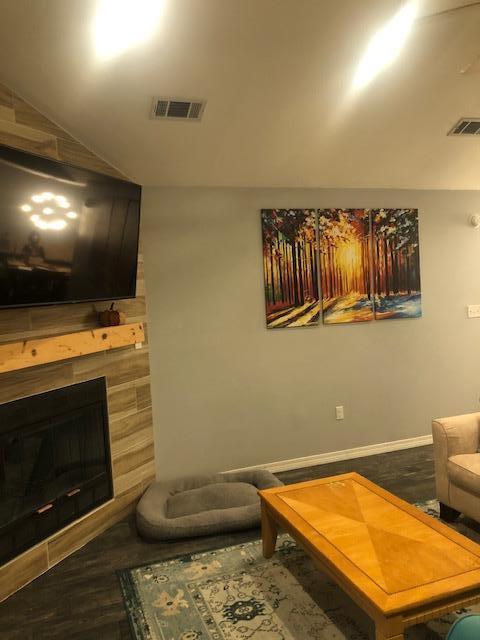 HIDDEN TRAILS PH 2 - Residential