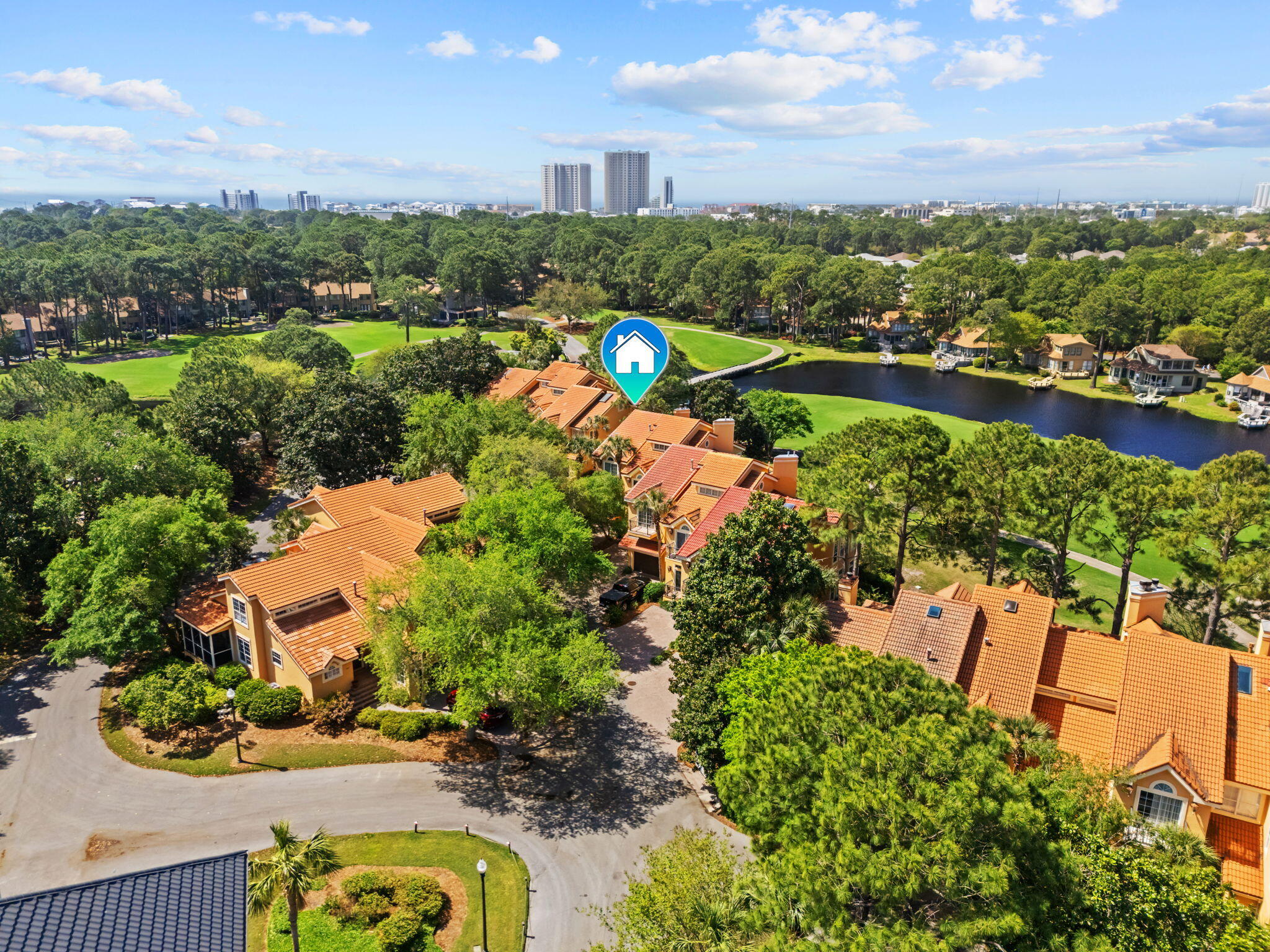 VANTAGE POINTE - Residential