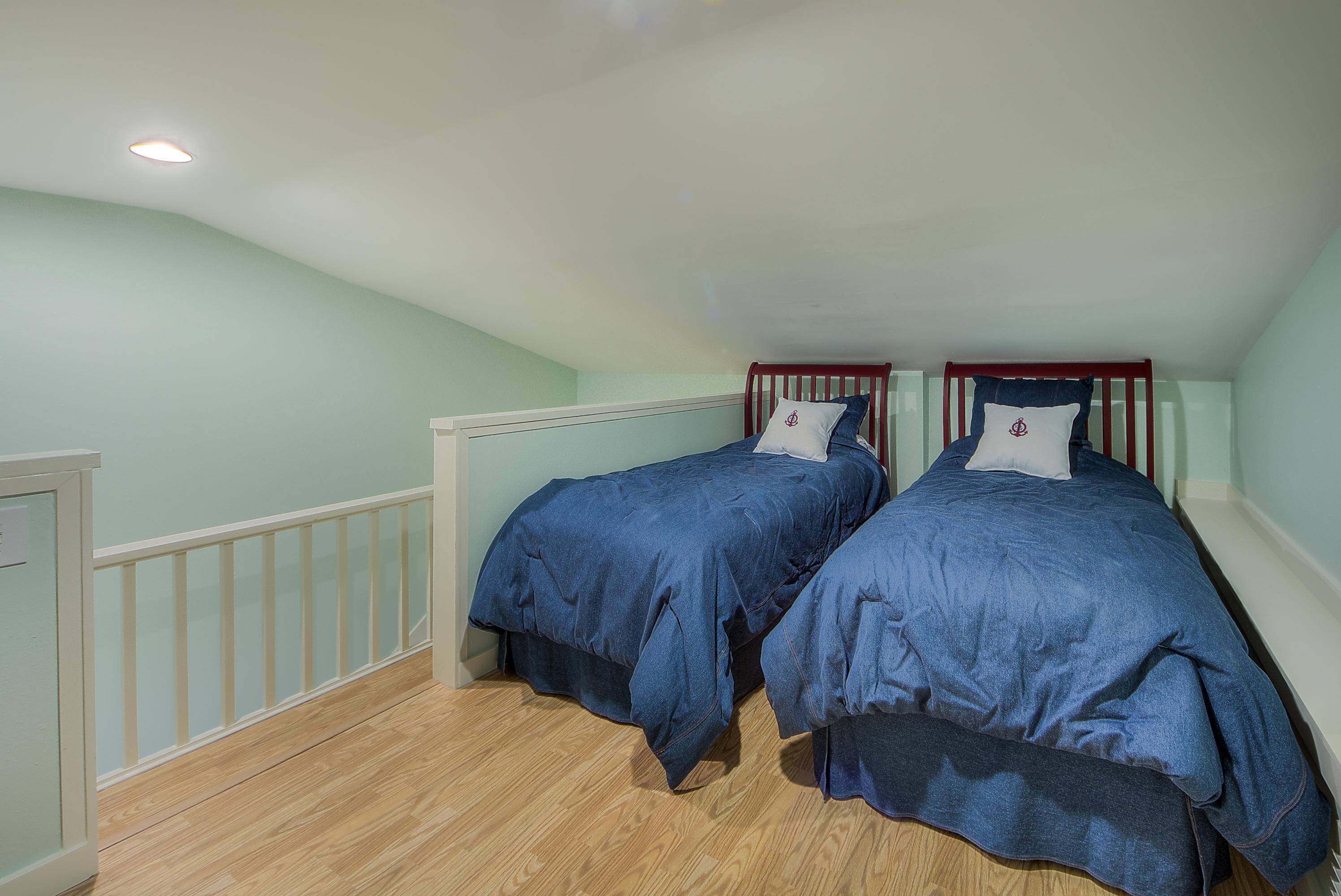 SEAGROVE BCH DUNE VILLAS PH 1 - Residential