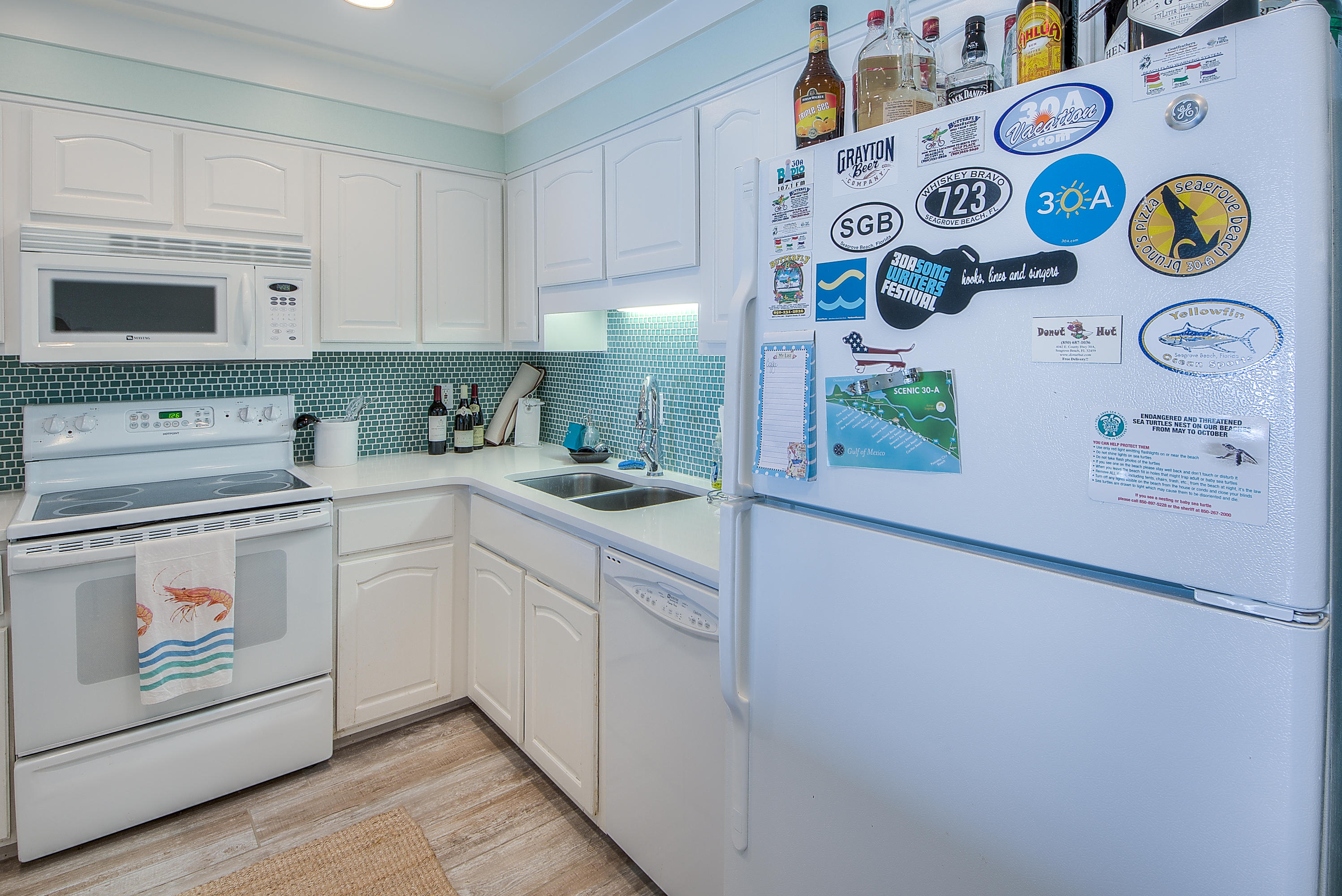 SEAGROVE BCH DUNE VILLAS PH 1 - Residential