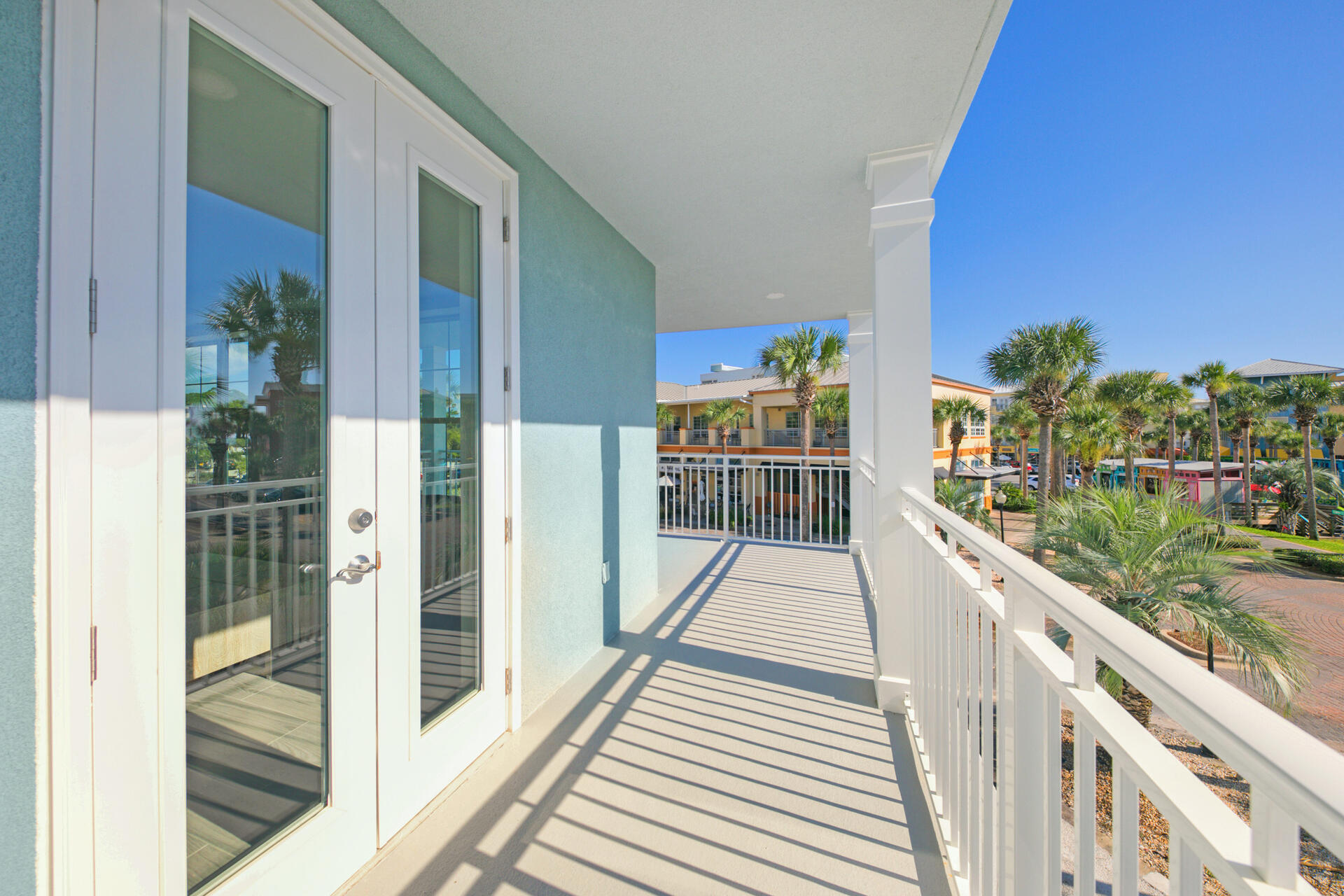Gulf Place Residences - Residential
