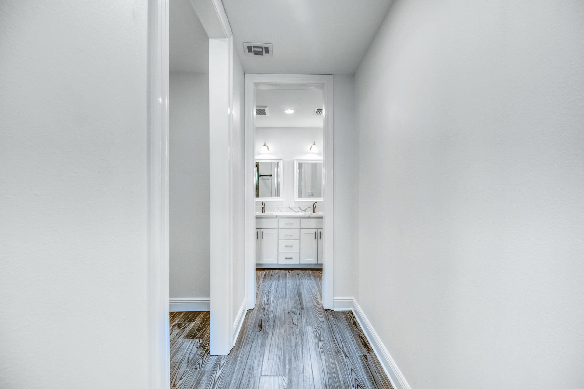 Gulf Place Residences - Residential