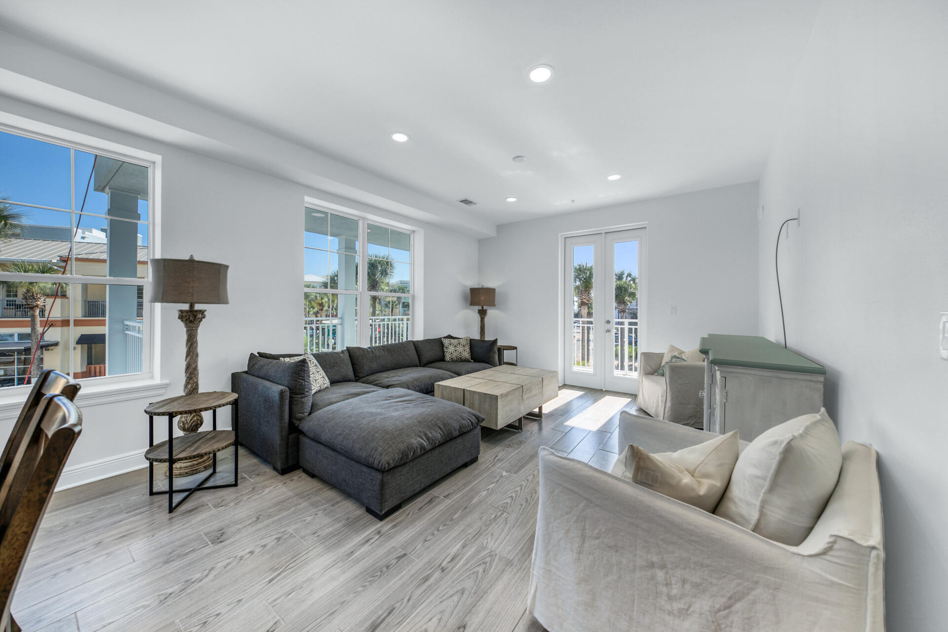 Gulf Place Residences - Residential