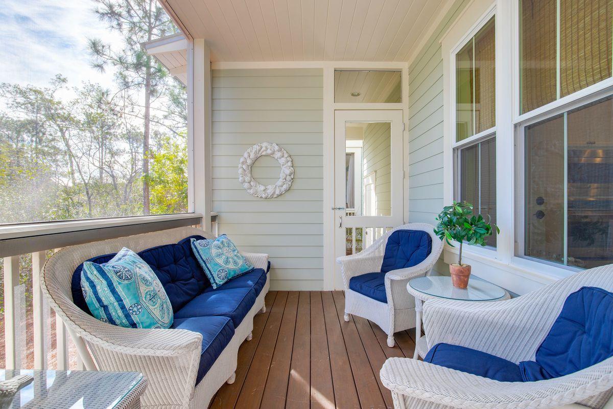 NATUREWALK AT SEAGROVE - Residential