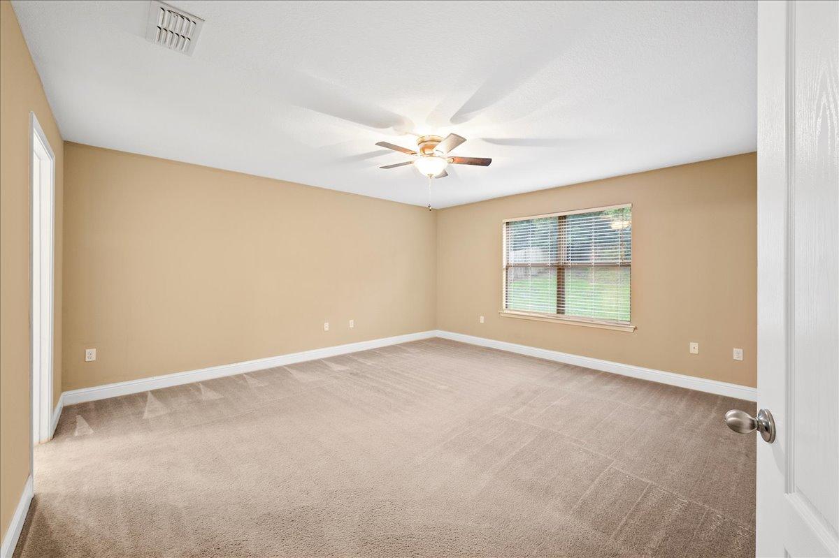 SILVER SPRINGS EST - Residential