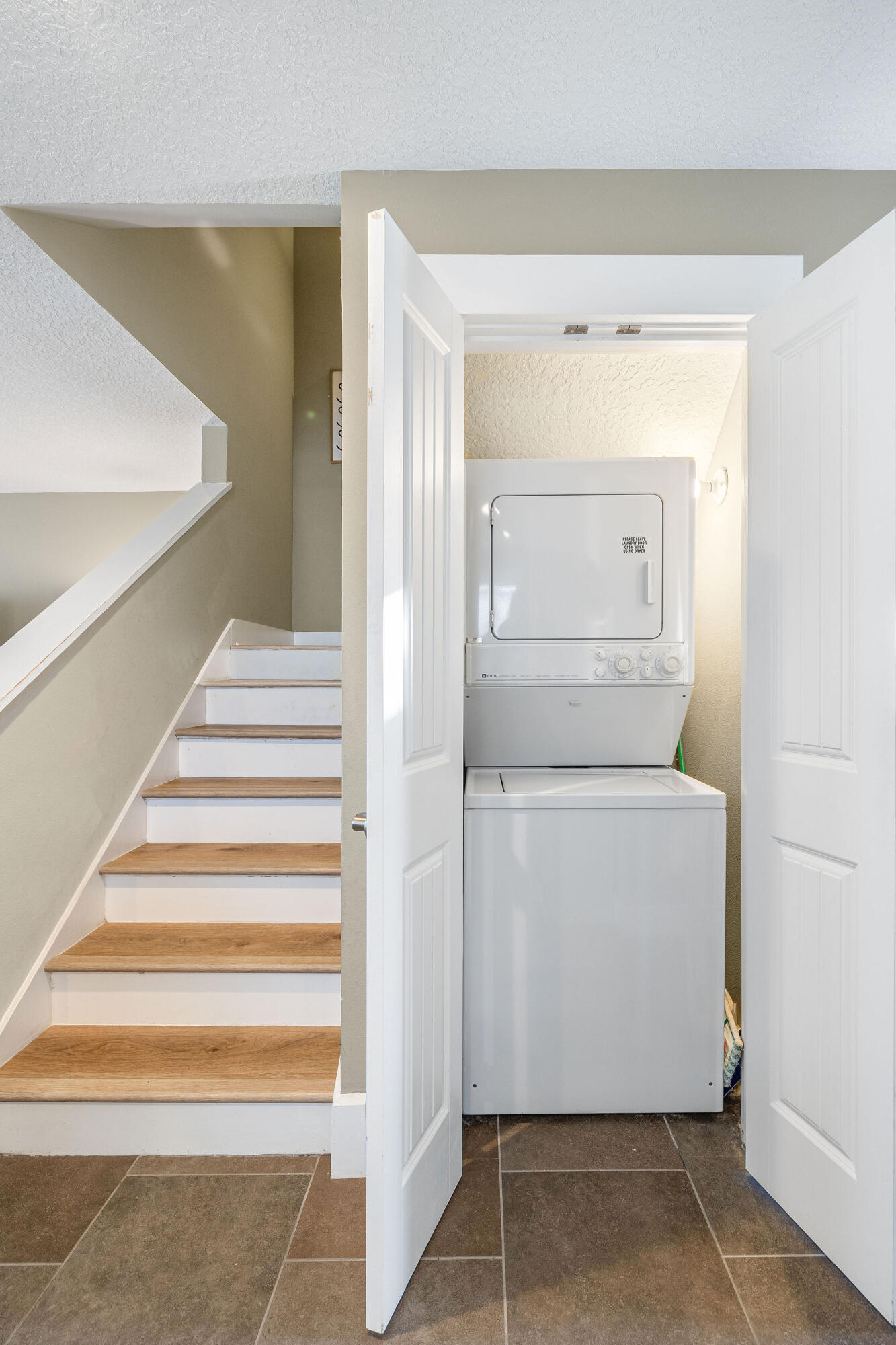 SANDPIPER VILLAGE CONDO - Residential