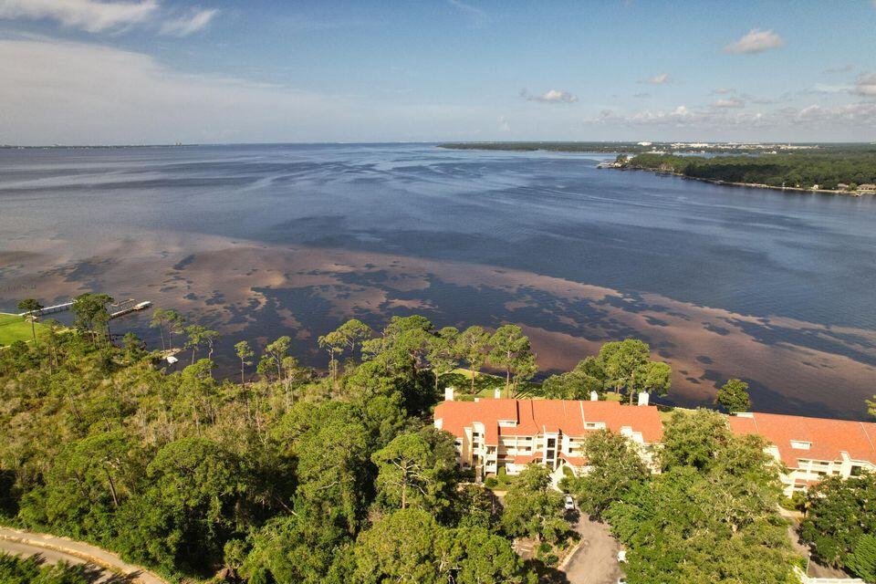 BAY VILLAS CONDOS - Residential Lease