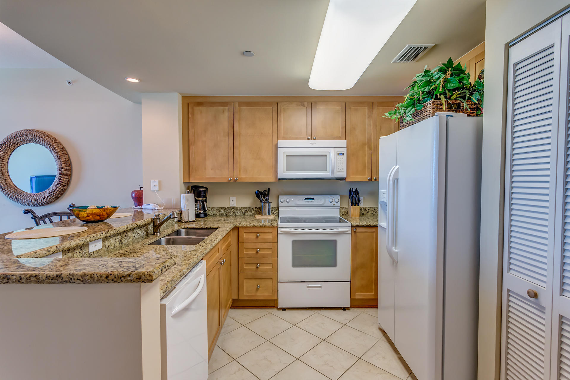 AQUA Beachside Resort - Residential