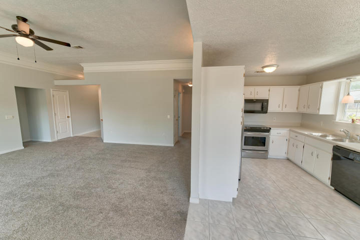 SUMMER BREEZE PH 1 - Residential