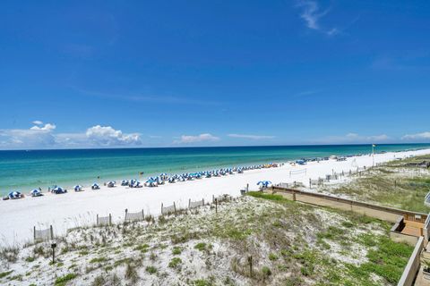 A home in Fort Walton Beach