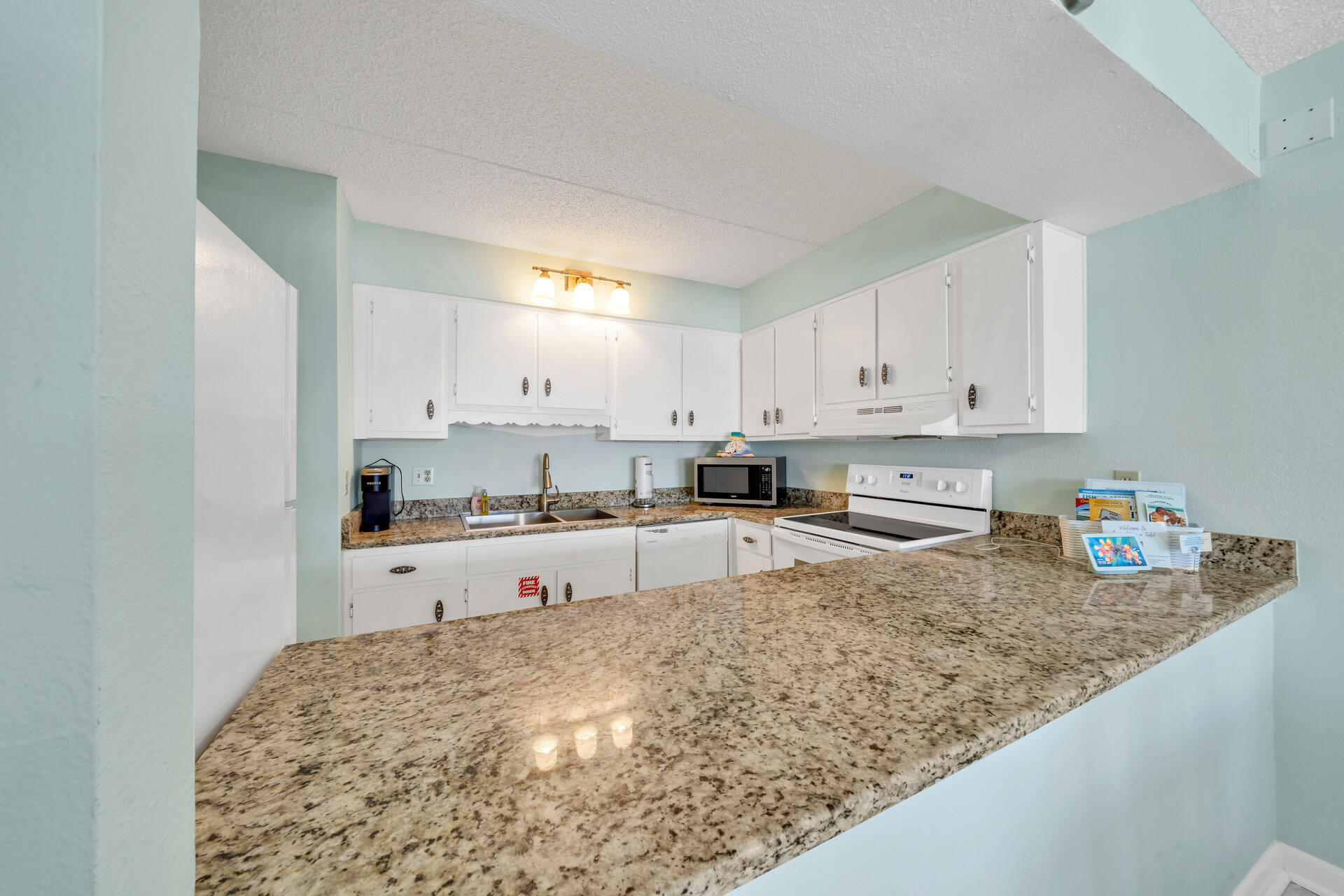 ISLAND ECHO CONDO - Residential