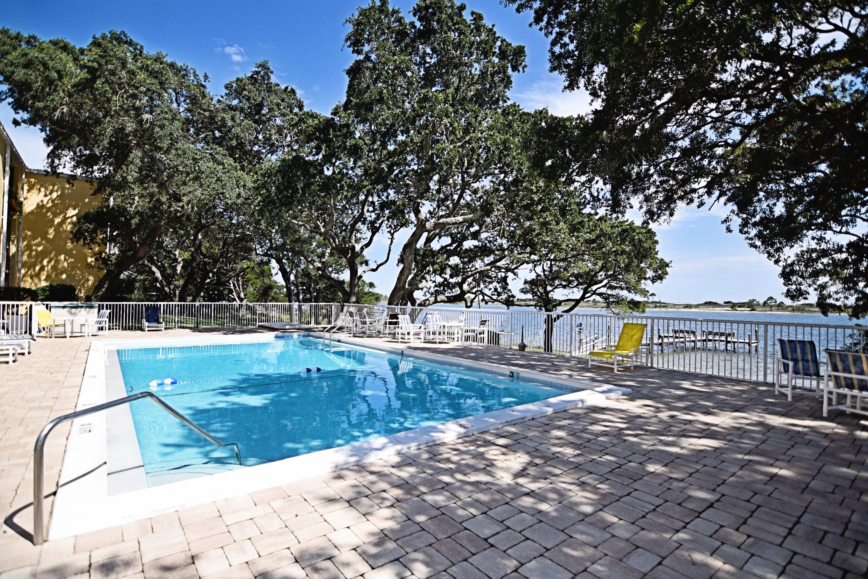 CEDARS CONDO - Residential