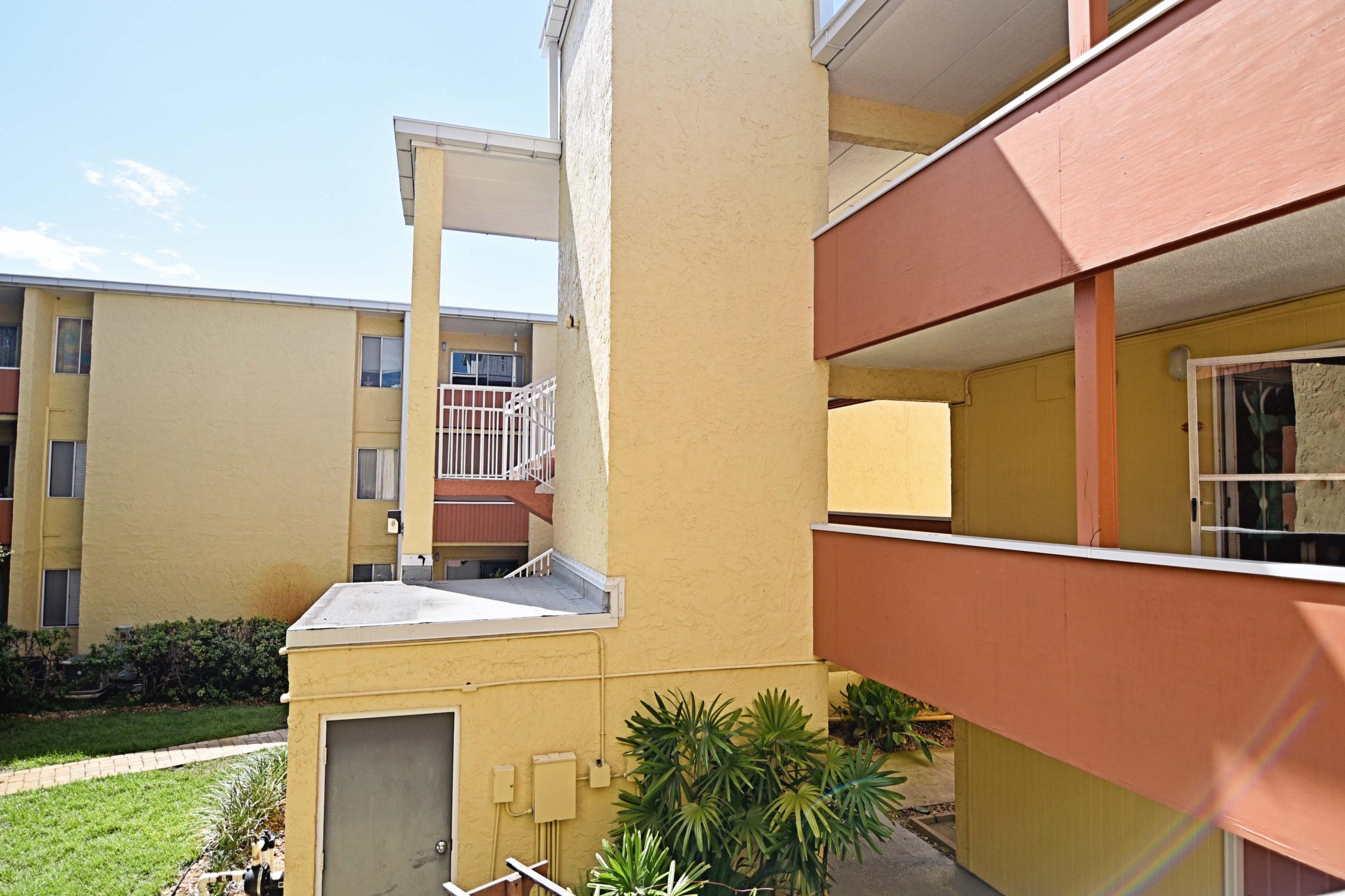 CEDARS CONDO - Residential