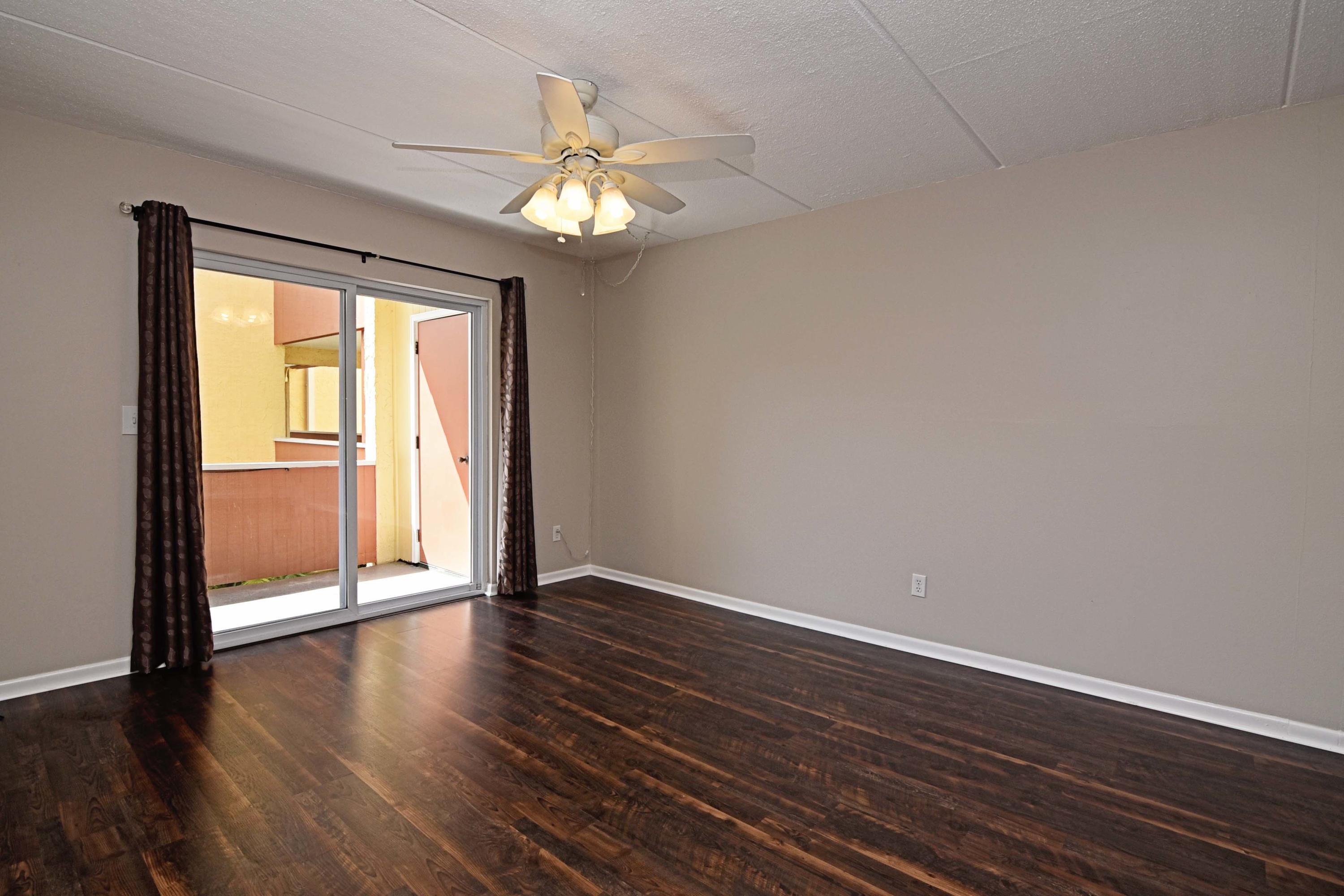 CEDARS CONDO - Residential