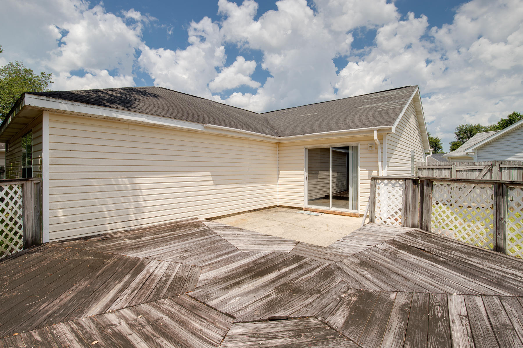 METES & BOUNDS - Residential