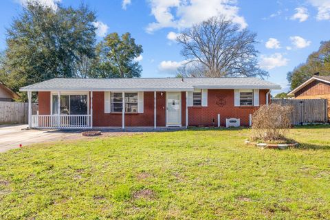 A home in Fort Walton Beach