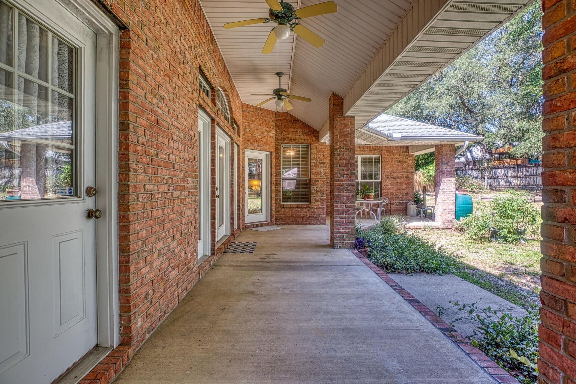 ROCKY BAYOU COUNTRY CLUB ESTATES 9 - Residential