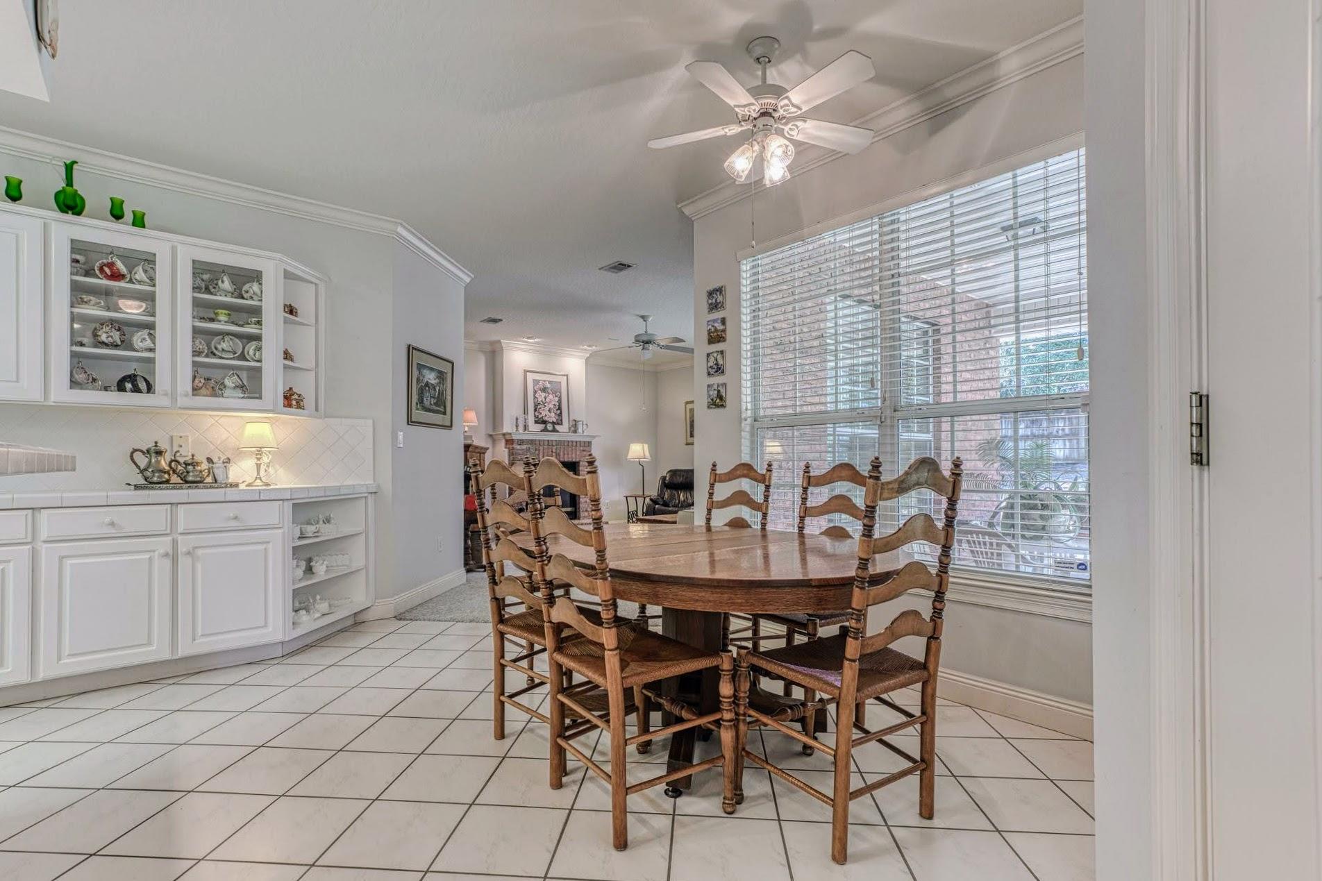 ROCKY BAYOU COUNTRY CLUB ESTATES 9 - Residential